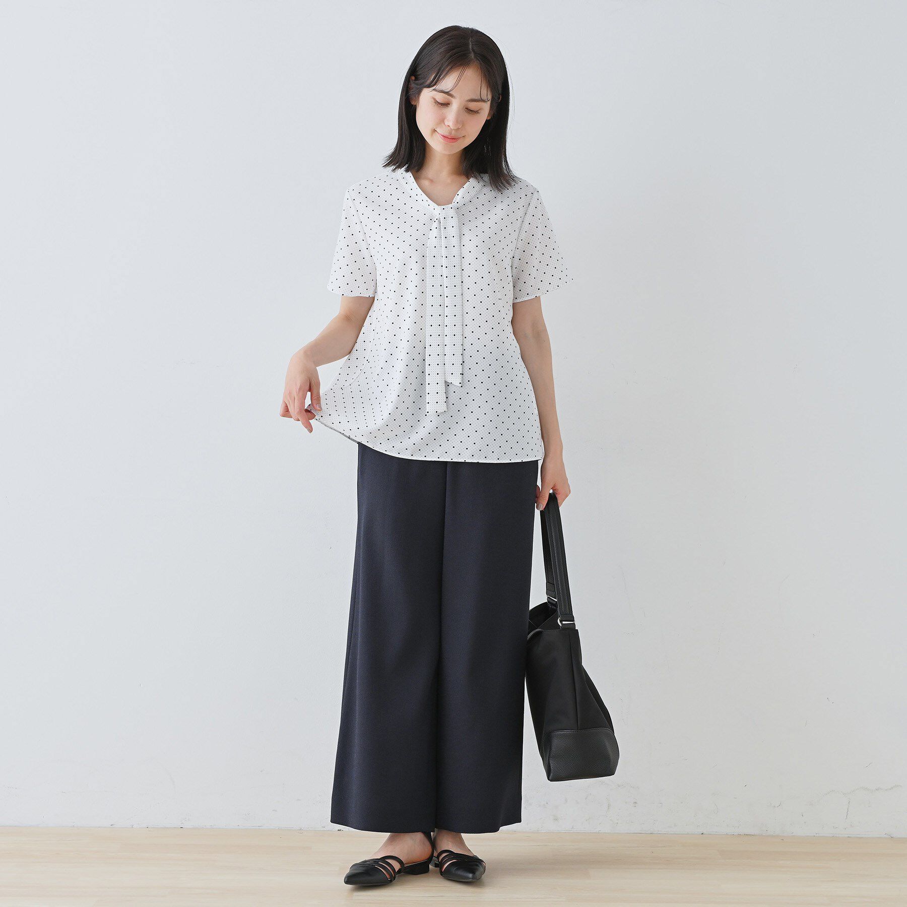 INDIVI「【通勤スーツ】ドライタッチワイドパンツ」|スーツ|