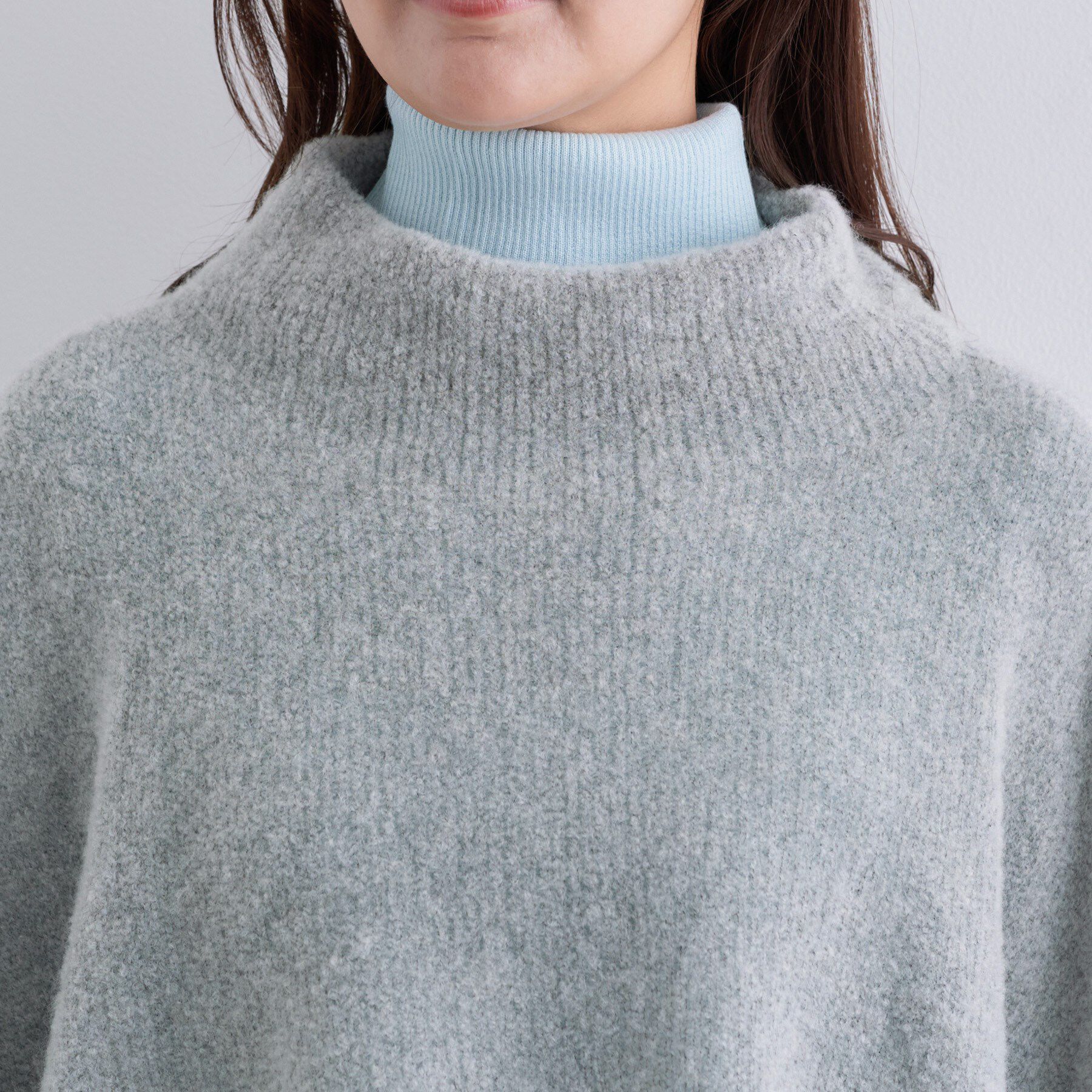 INDIVI「【エアリー素材】ブークレケープポンチョ」|ニット・セーター|