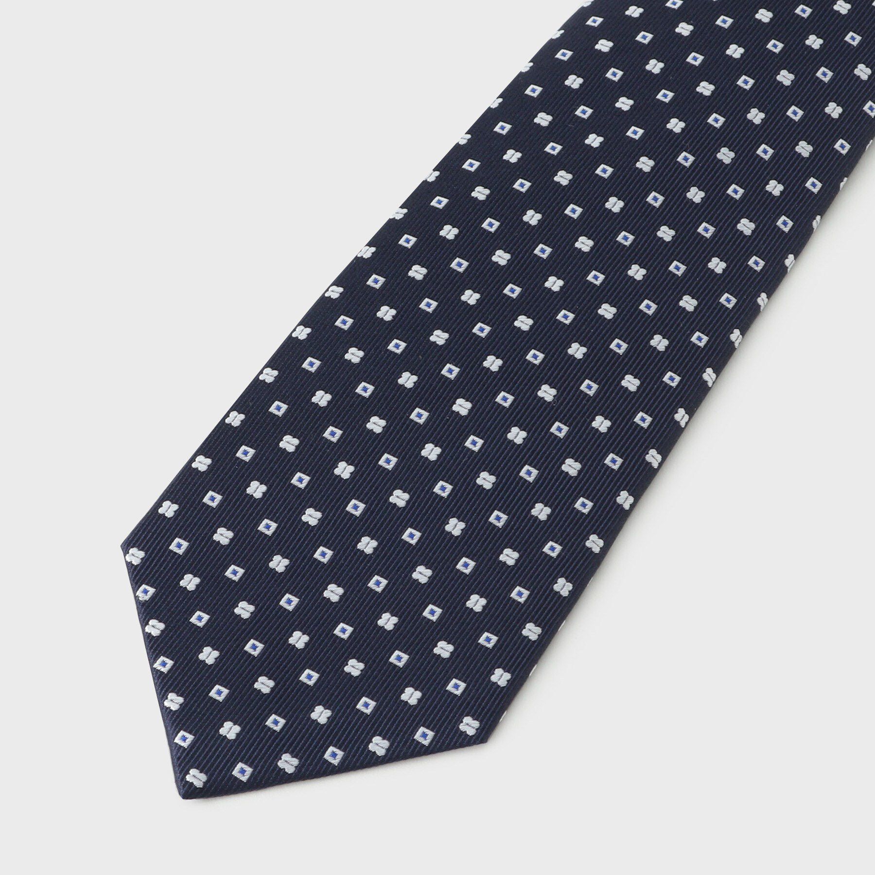 TAKEO KIKUCHI「「成人・入学・入社お祝い」ネクタイ&タイバー ギフトセット」|ネクタイ・蝶ネクタイ|