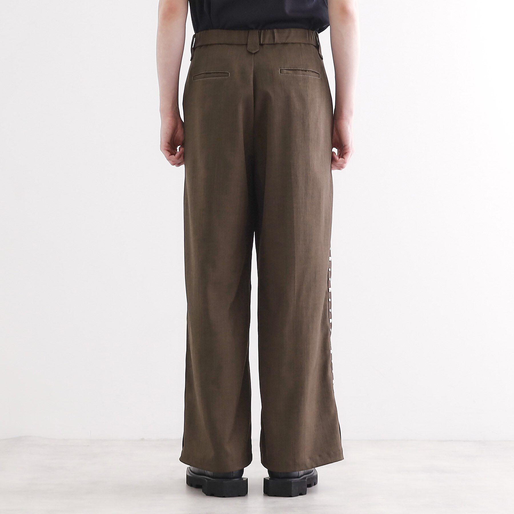 tk.TAKEO KIKUCHI「スタッズスラックス」|その他|