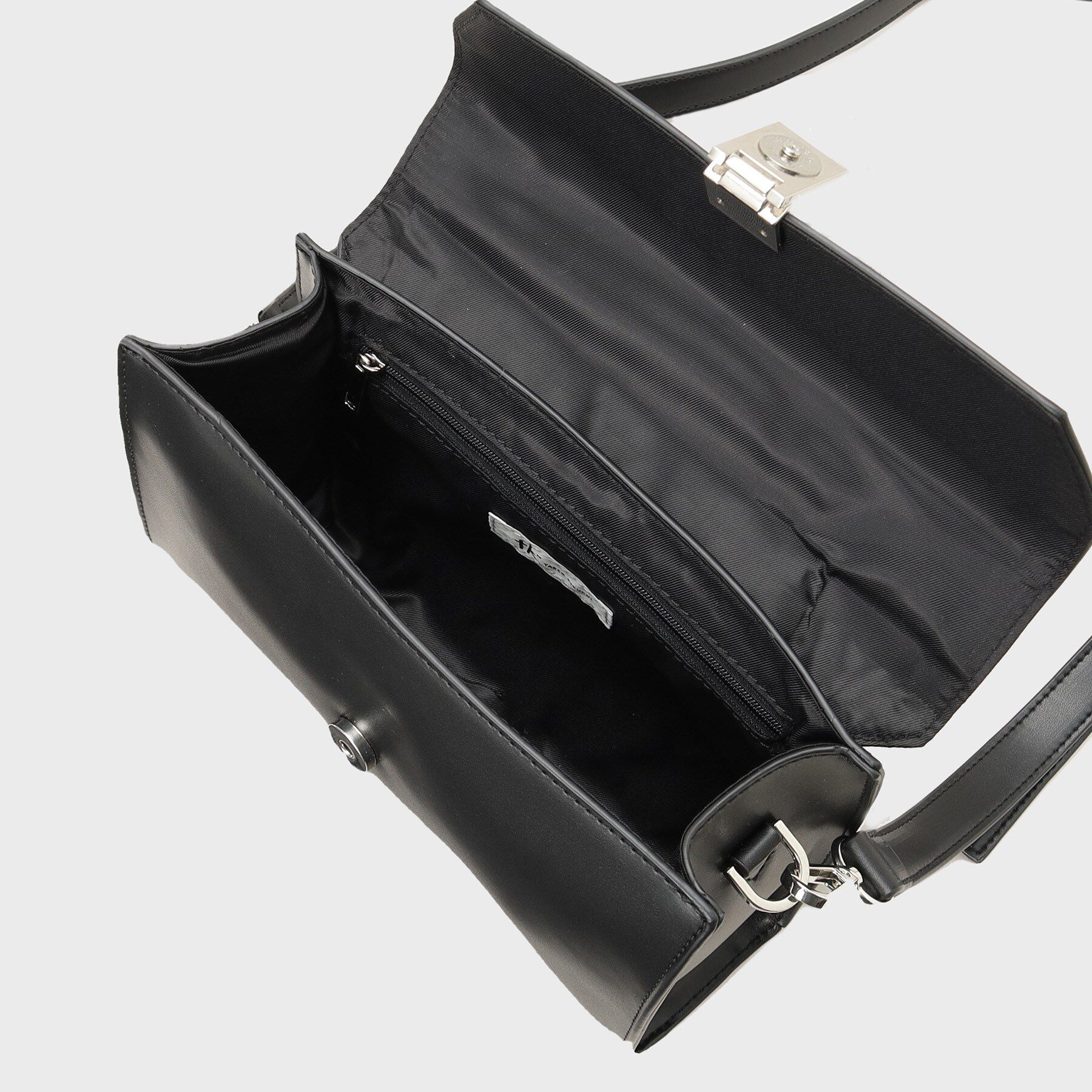 tk.TAKEO KIKUCHI「ハンドルフラップショルダー」|ショルダー・メッセンジャー|