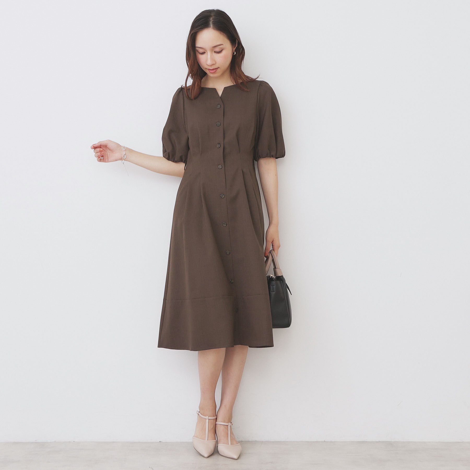 index「タックパフスリーブワンピース【洗濯機洗い可/イージーアイロン】」|ワンピース|