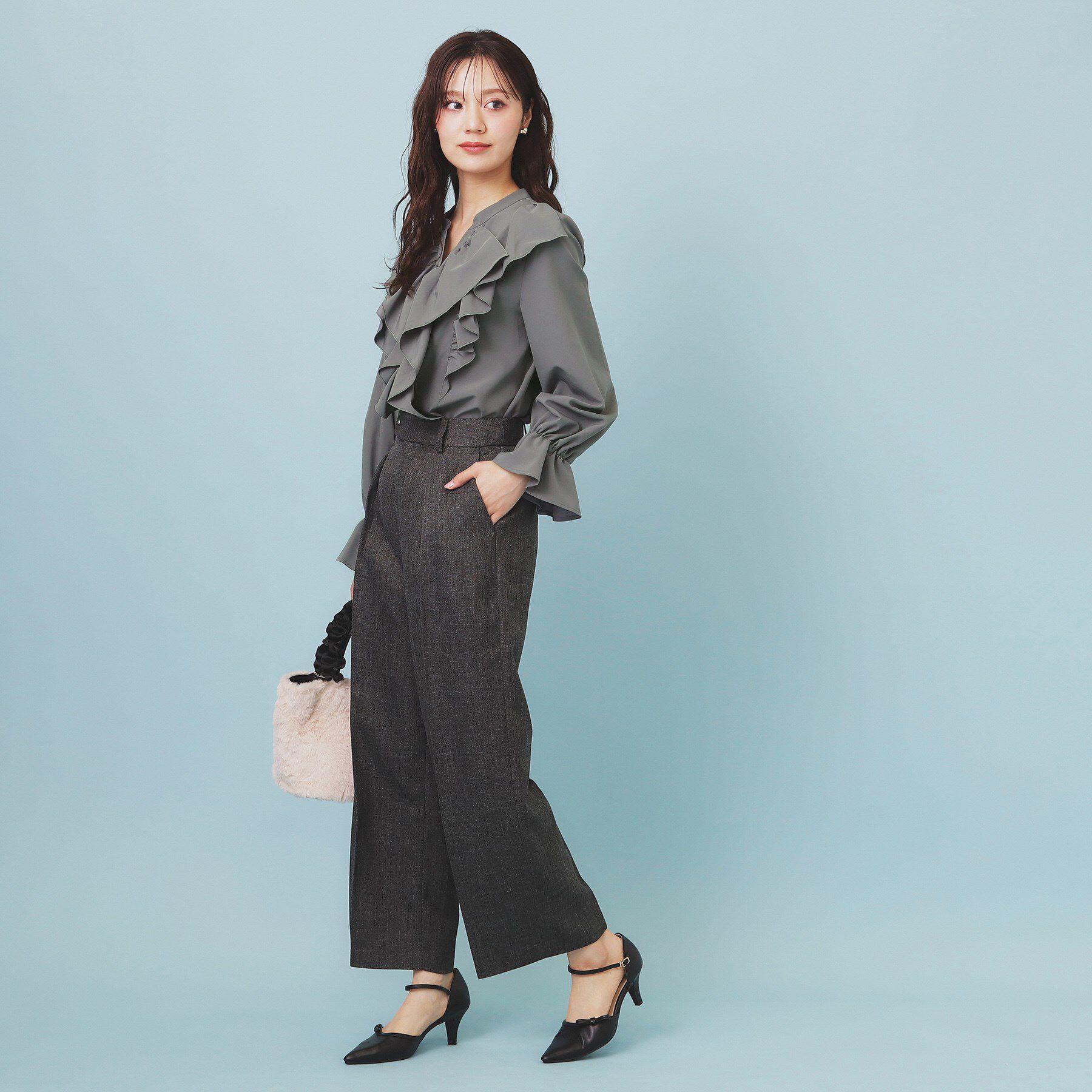 index「フリルデザインスキッパーブラウス【洗濯機OK/イージーアイロン】」|シャツ・ブラウス|