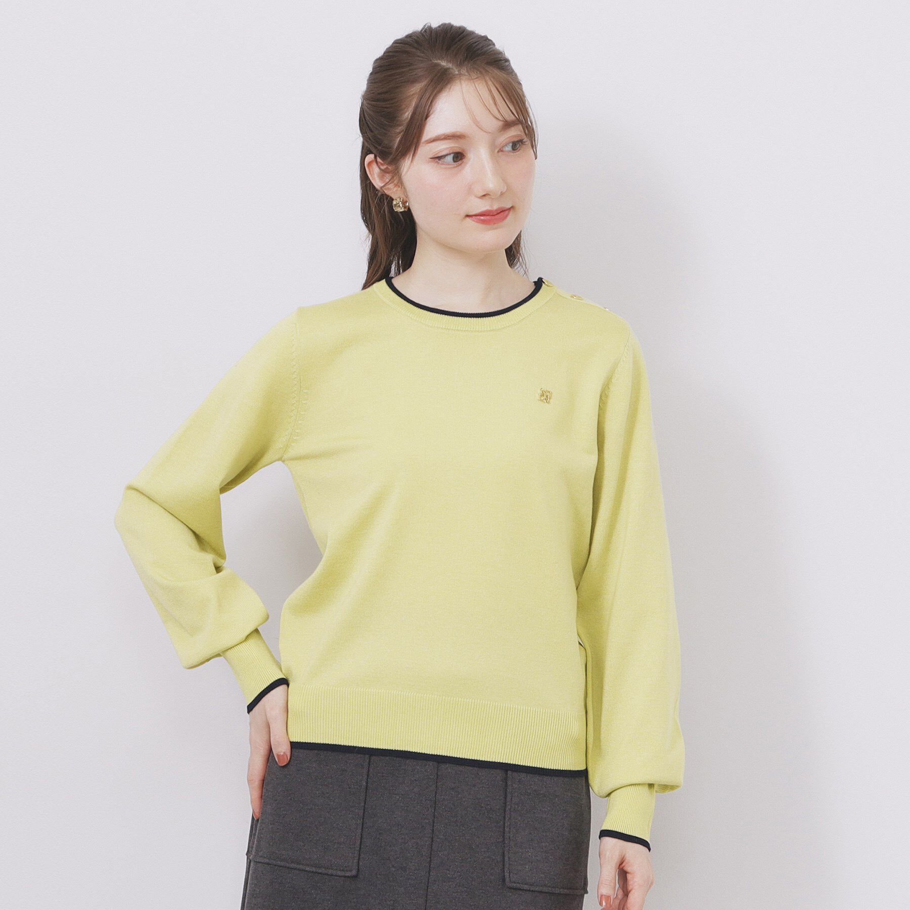 index「ゴールドパーツ付きバイカラークルーネックニット【洗濯機OK】」|ニット・セーター|