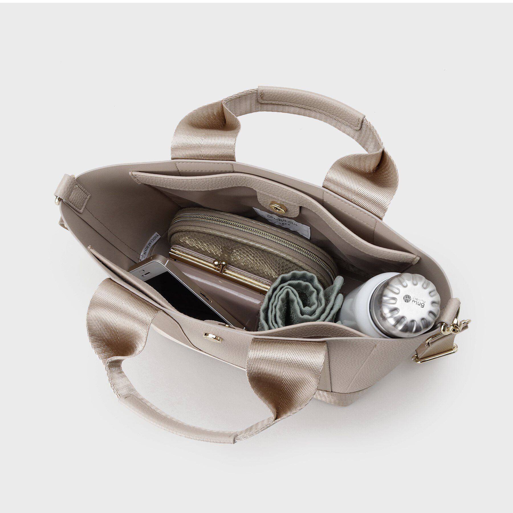 OPAQUE.CLIP「【2WAY】シュリンク合皮コンビミドルショルダーバッグ」|ショルダー・メッセンジャー|