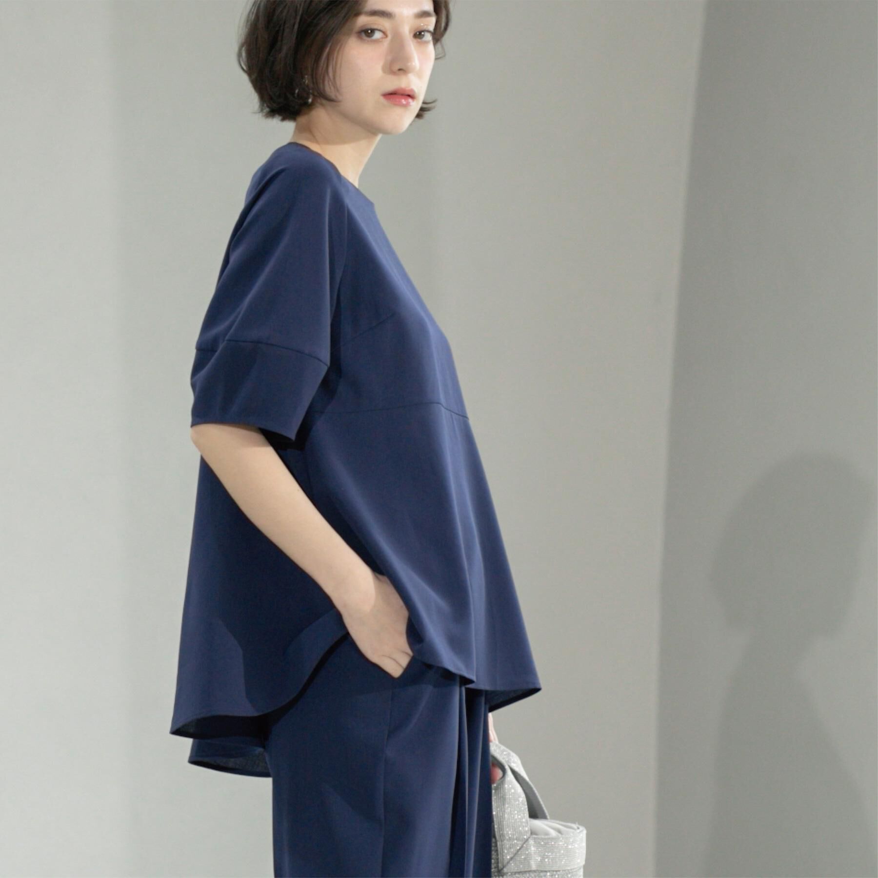 OPAQUE.CLIP「《6色展開》ストレッチペプラムブラウス/セットアップ対応【洗濯機洗い可/防シワ】」|シャツ・ブラウス|ブルー(093)