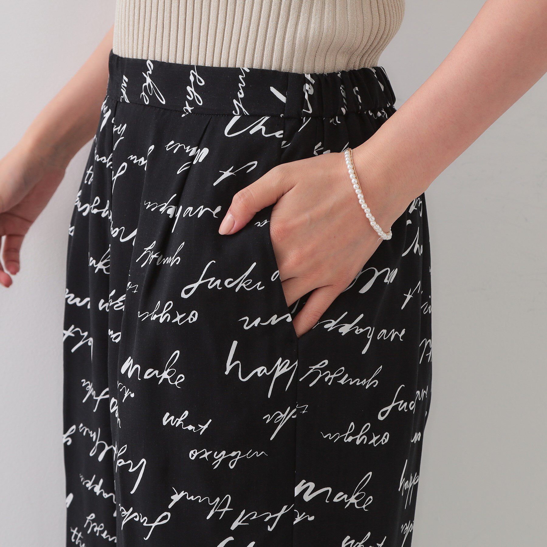 OPAQUE.CLIP「レタープリントイージーワイドパンツ【洗濯機洗い可】」|その他|