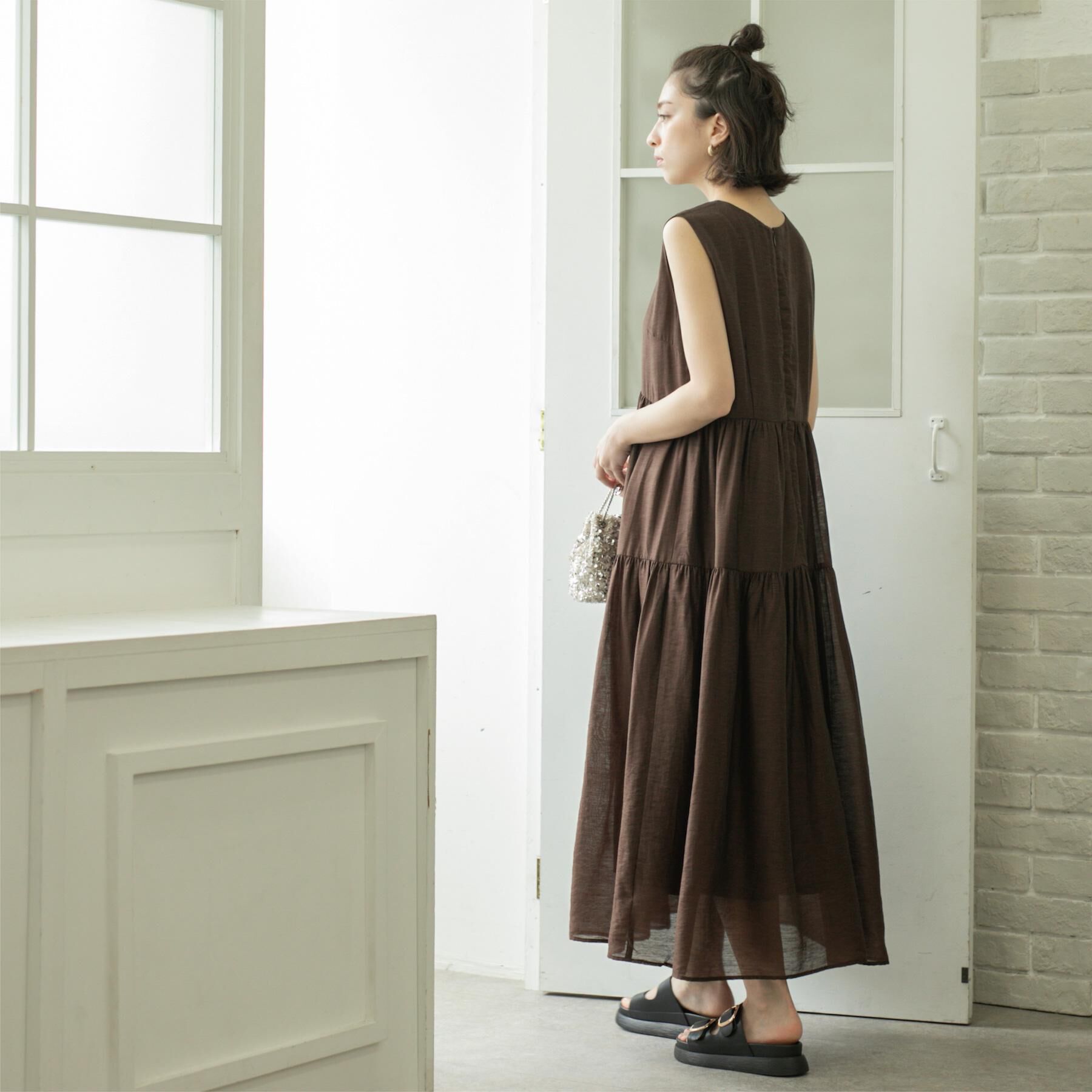 OPAQUE.CLIP「麻混シアーギャザーティアードワンピース【洗濯機洗い可】」|ワンピース|