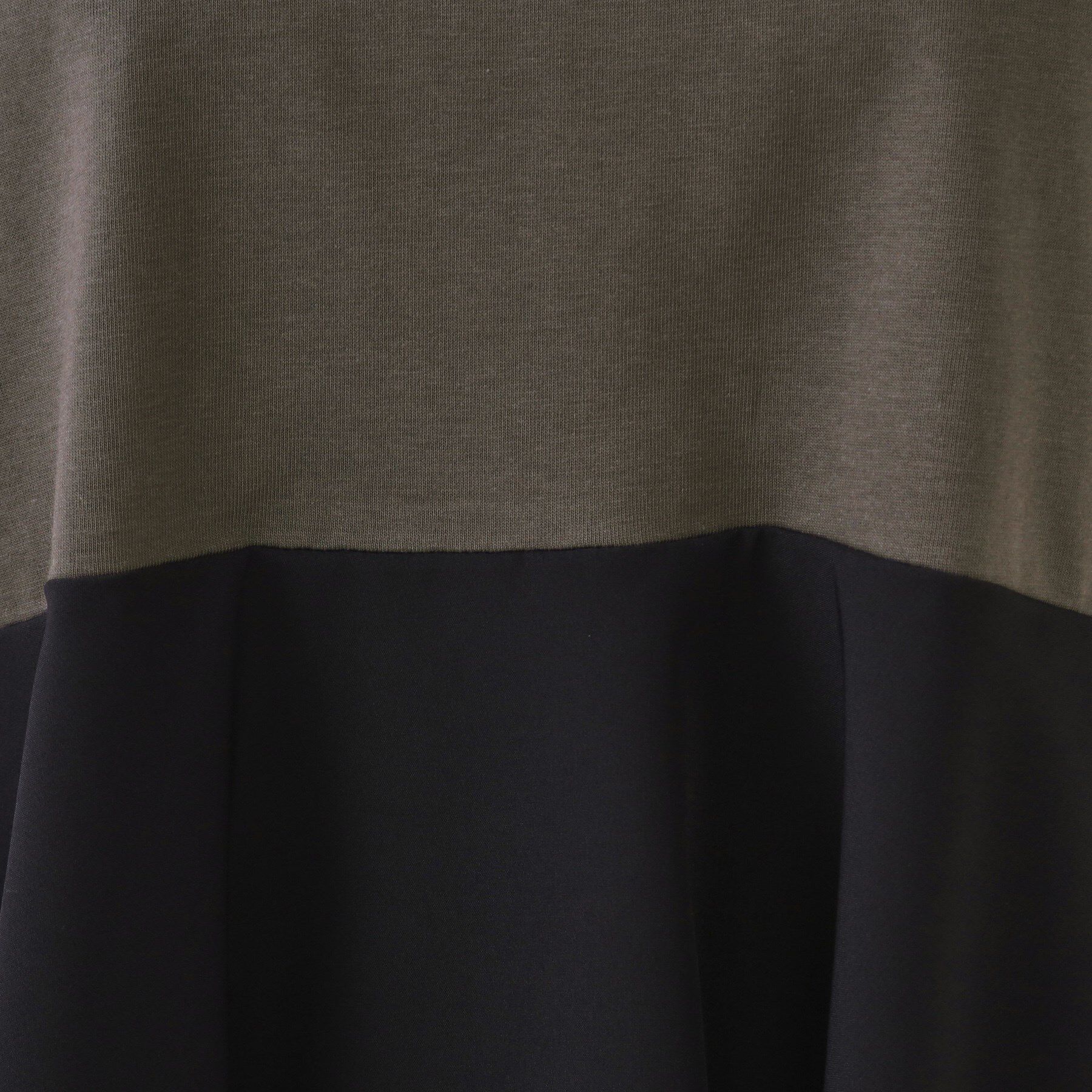 OPAQUE.CLIP「配色フハクドッキングペプラムトップス【洗濯機洗い可/抗ピル】」|Tシャツ・カットソー|