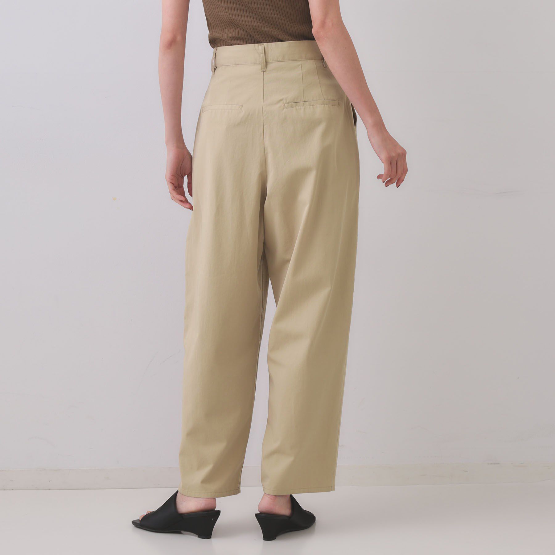 OPAQUE.CLIP「カーブタックパンツ【洗濯機洗い可】」|その他|