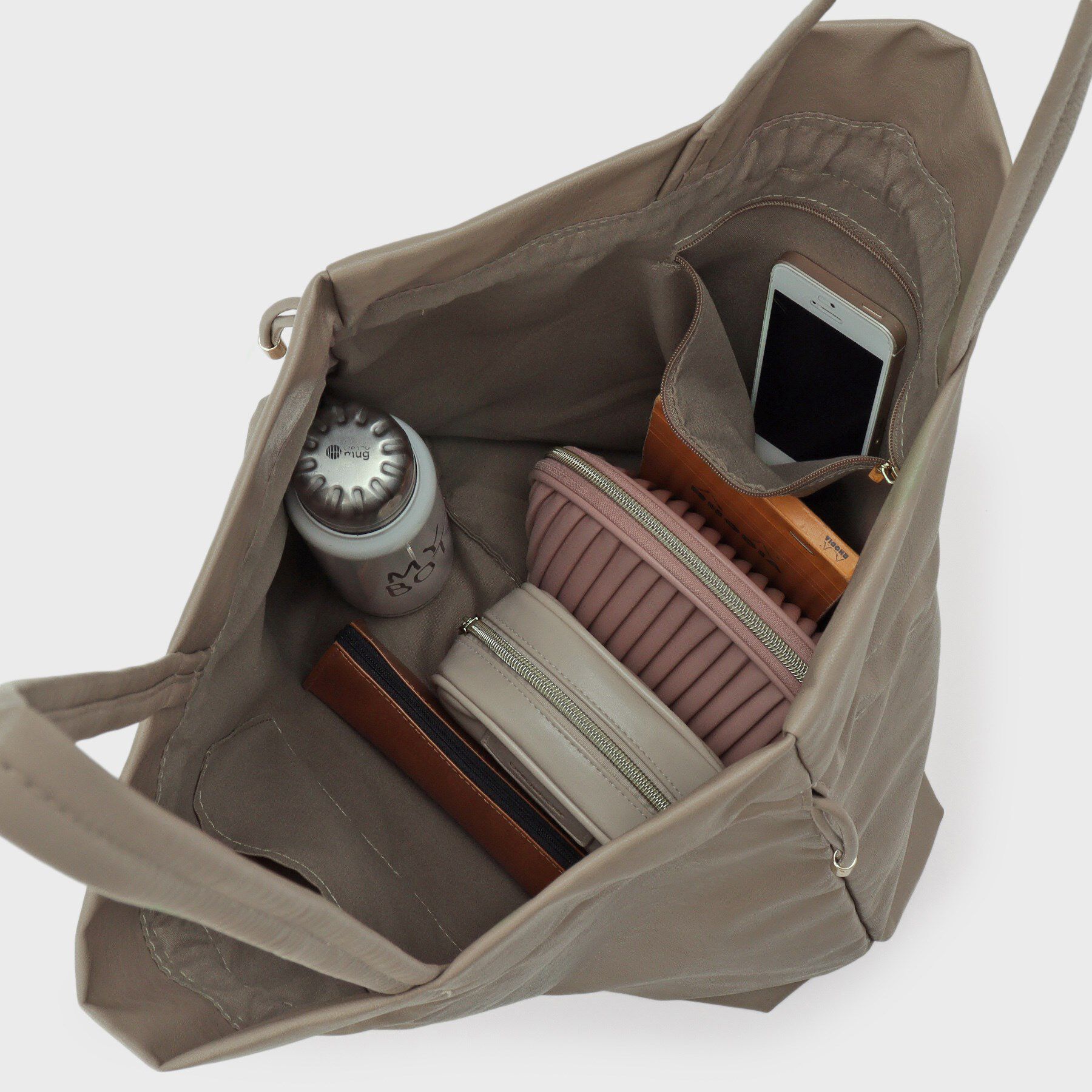 OPAQUE.CLIP「【A4サイズ対応】ソフト合皮巾着ドローストリングトートバッグ」|トートバッグ|