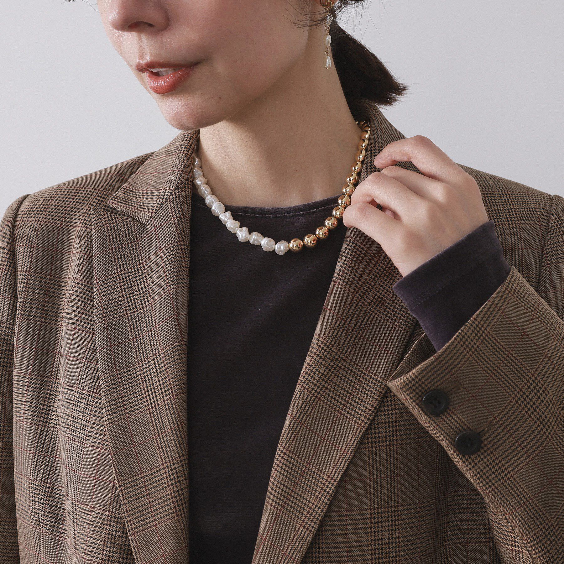 OPAQUE.CLIP「メタル&times;フェイクパール ショートネックレス」|ネックレス|