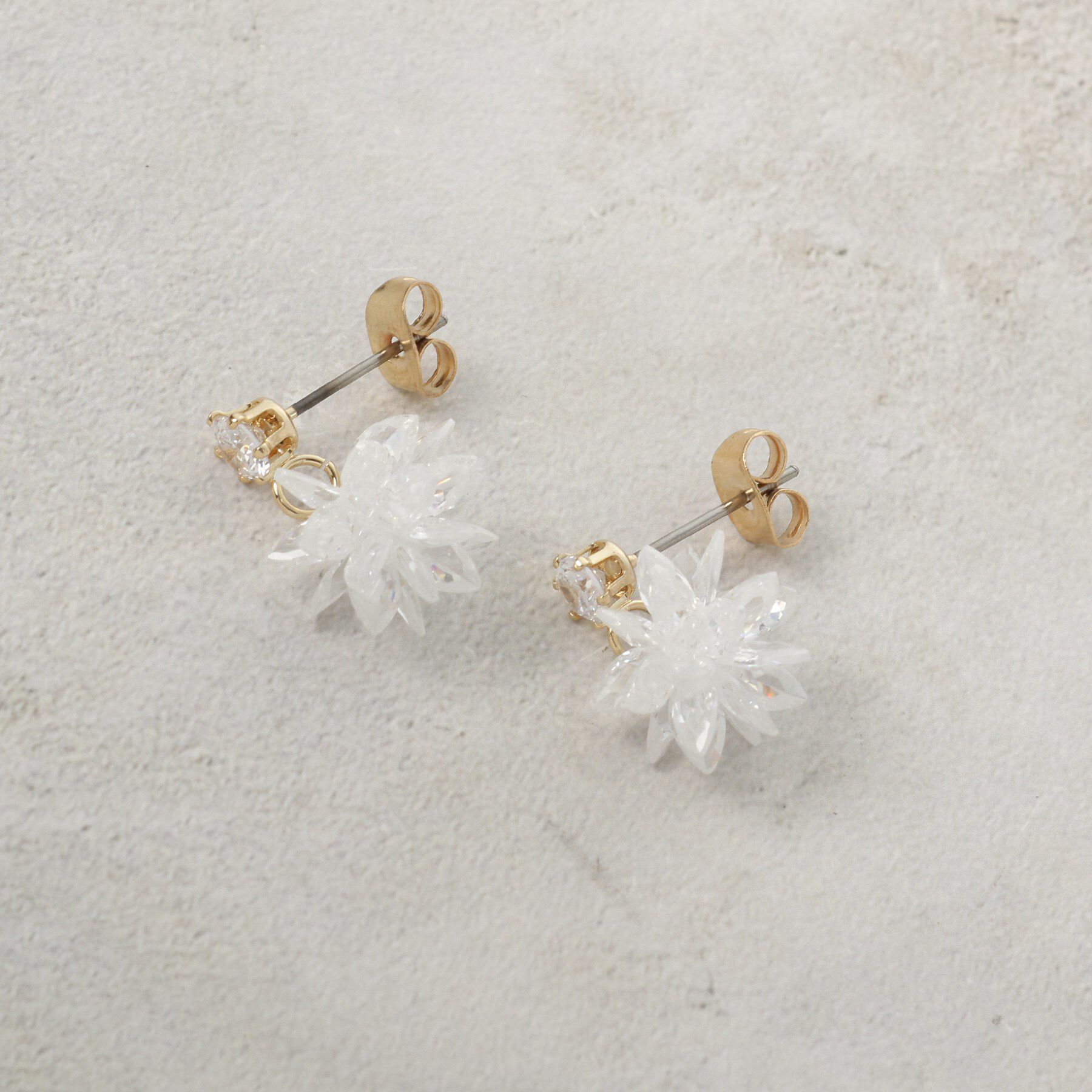 OPAQUE.CLIP「クリスタルアソートビジューピアス」|ピアス|