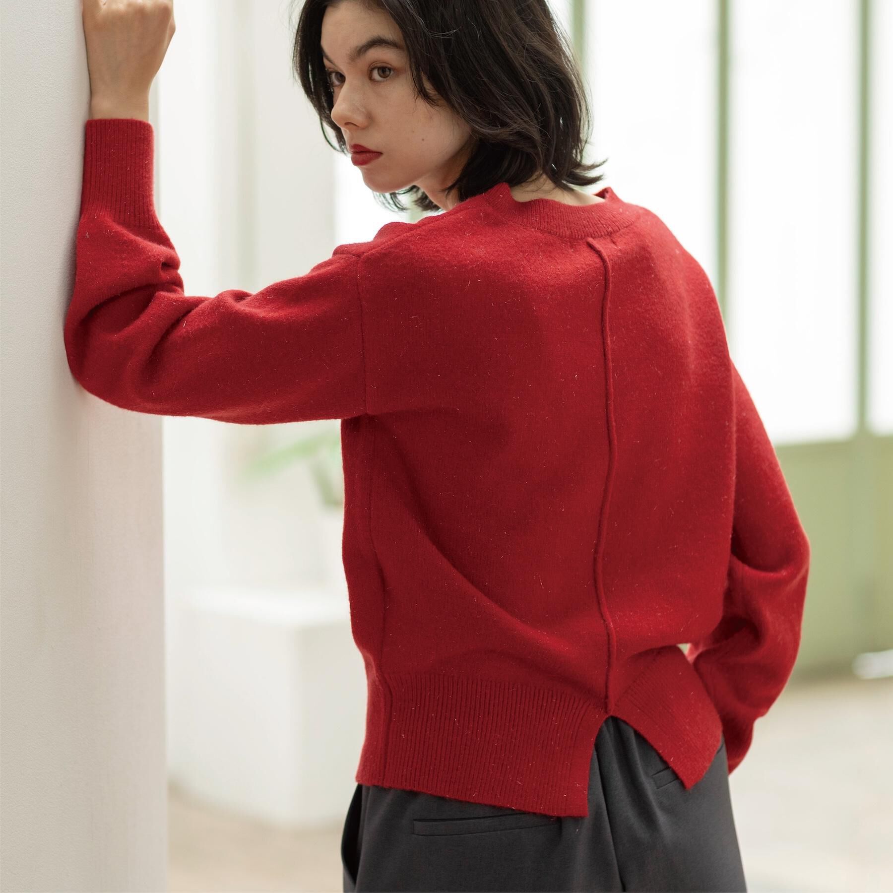 OPAQUE.CLIP「Vネックラメニット【洗濯機OK】」|ニット・セーター|レッド(062)