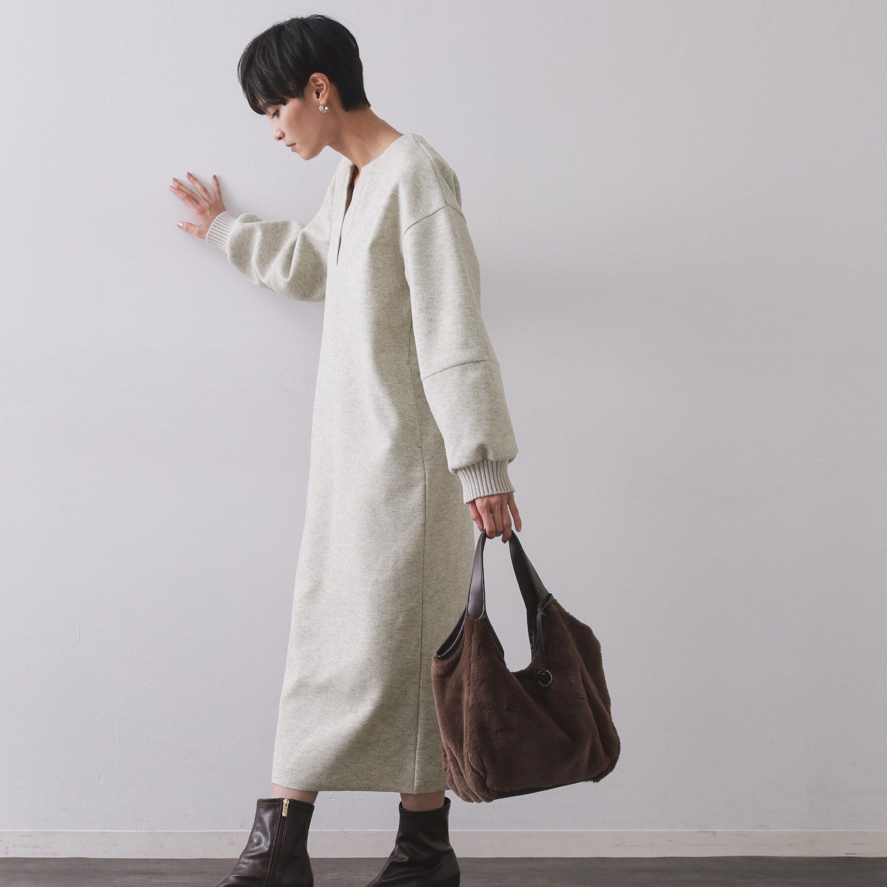 OPAQUE.CLIP「ストレッチメルトンキーネックワンピ【洗濯機OK】」|ワンピース|