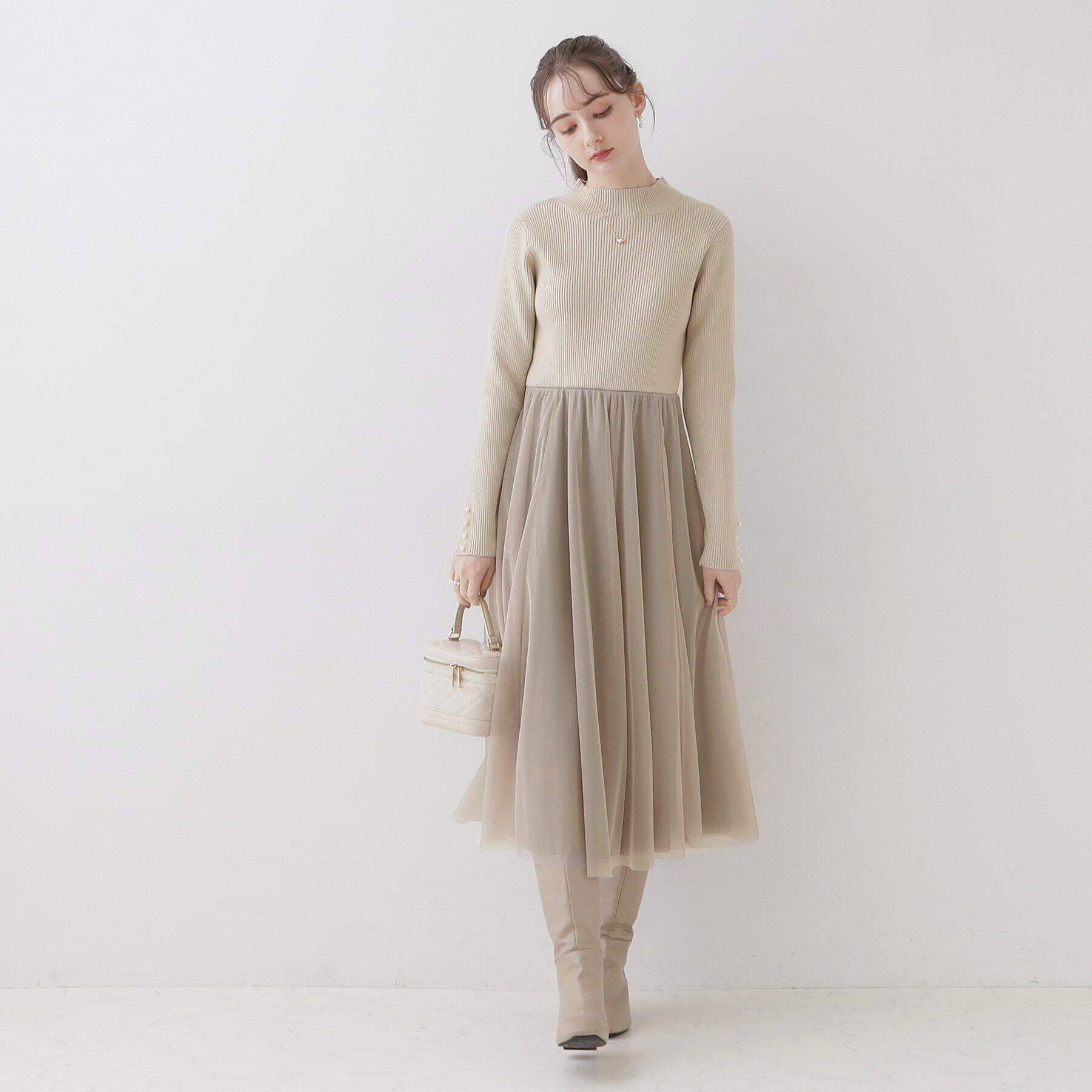 Couture broach「【ふわっと軽い上品なワンピ】ラメニットチュールドッキングワンピース」|ワンピース|