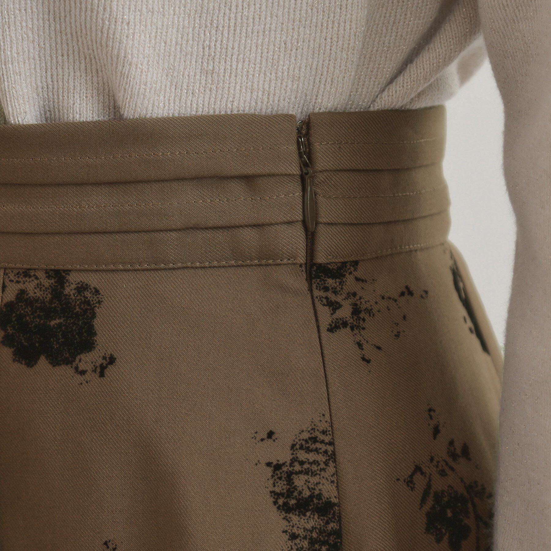 Couture broach「【美シルエット・通勤】フロッキーフラワープリントスカート」|スカート|