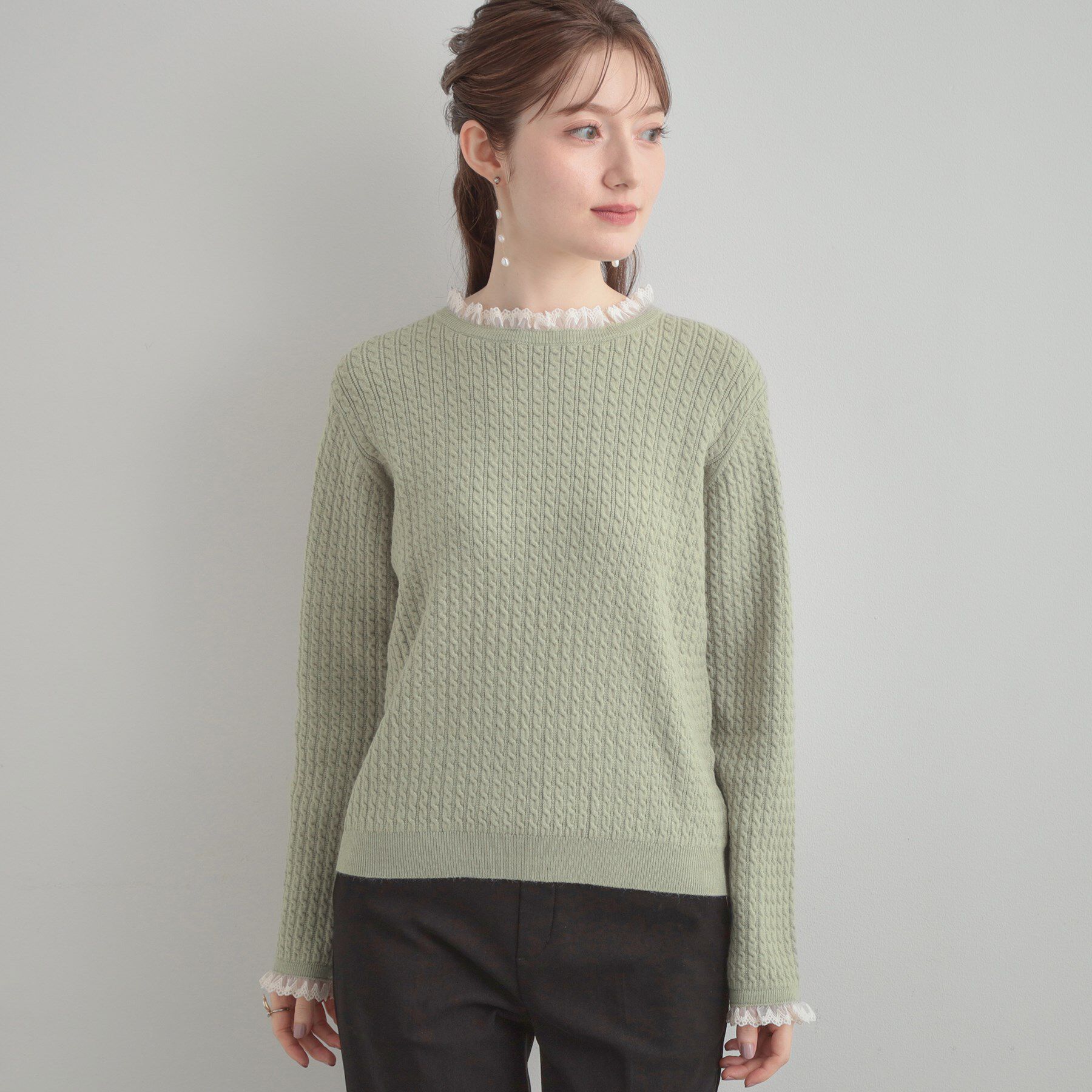 Couture broach「【大人上品・着映え】ケーブルレース バックリボンニット」|ニット・セーター|