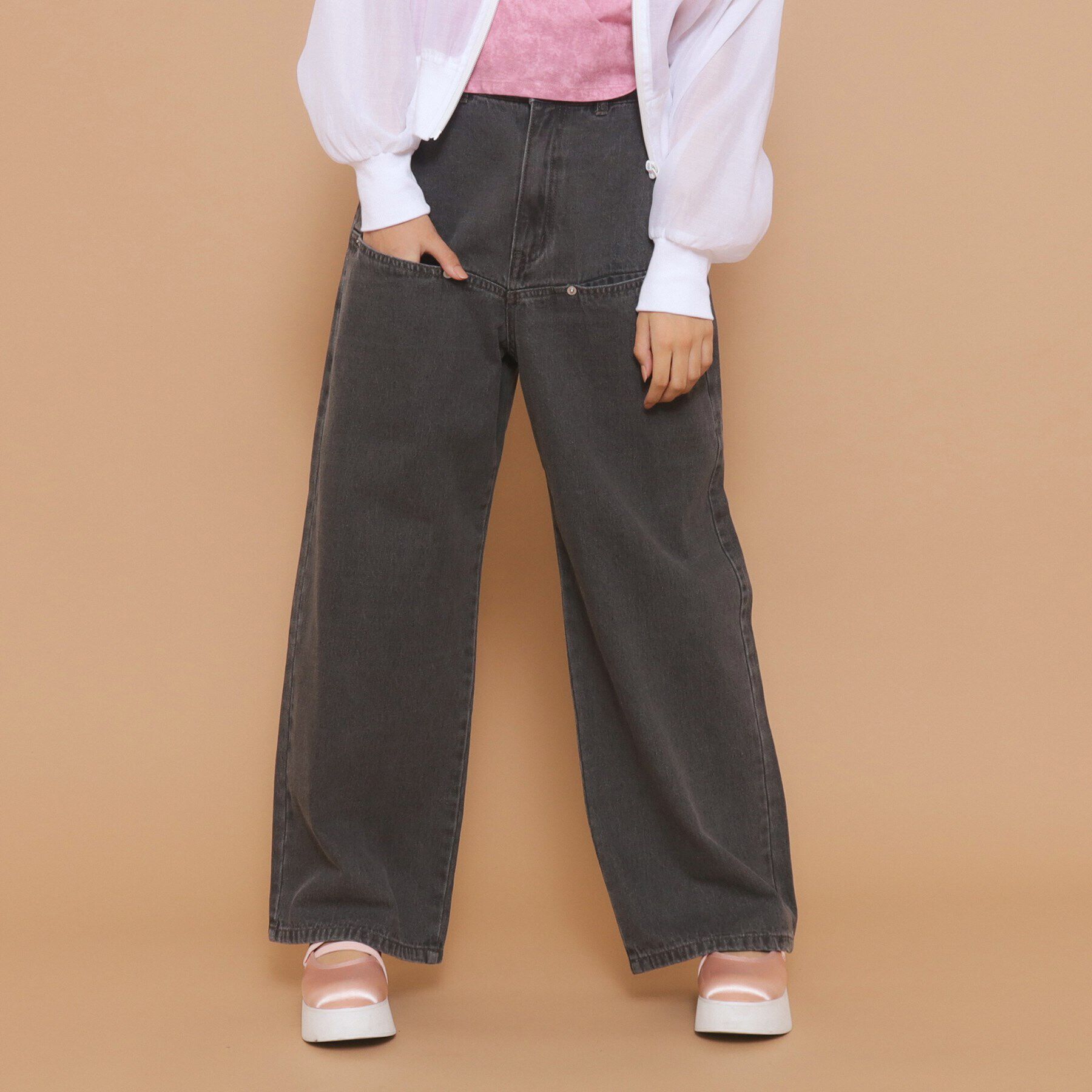 PINK-latte「【定番／きれい見えシルエット】ワイドデニム」|その他|ブラック(419)