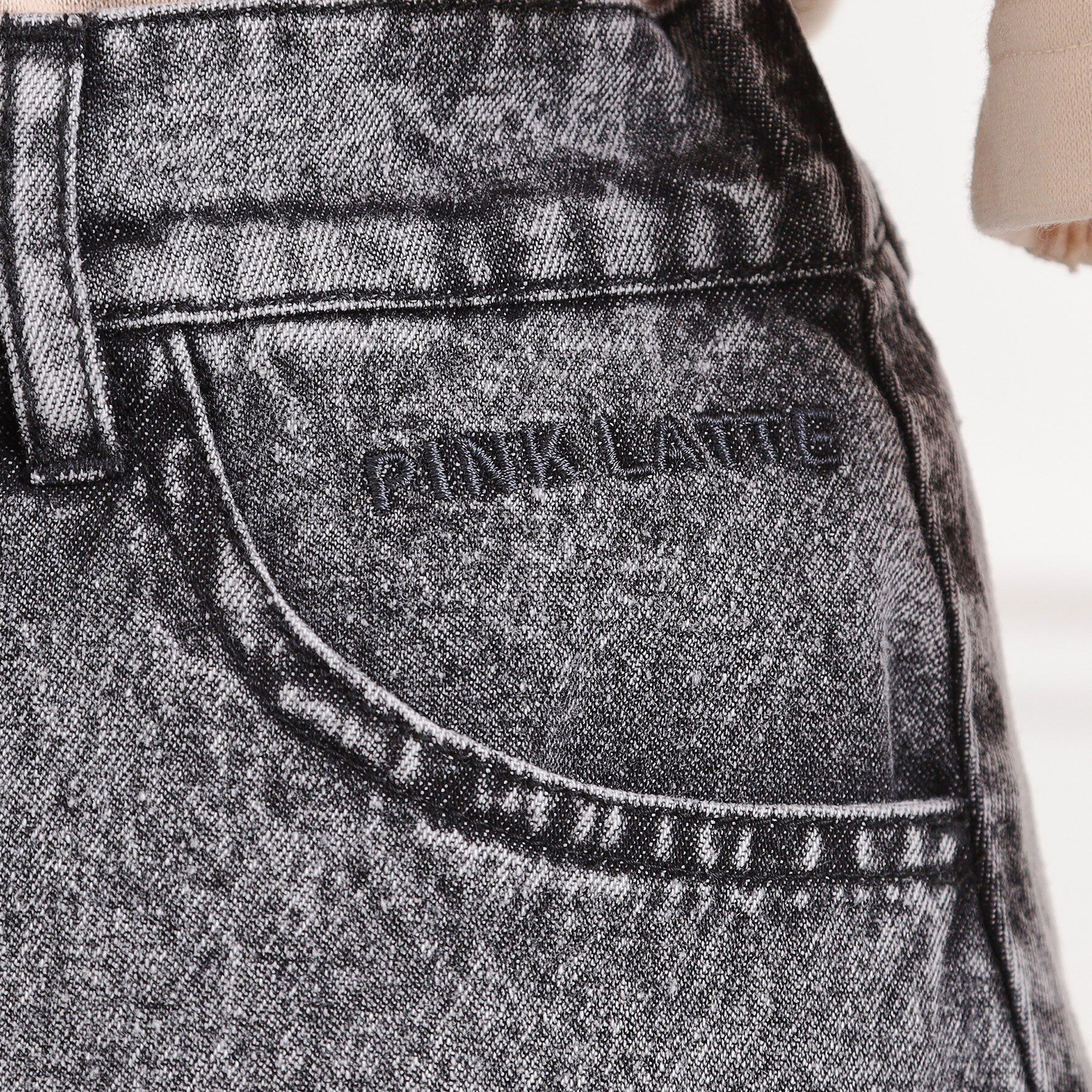 PINK-latte「デニム裾プリーツスカート」|スカート|