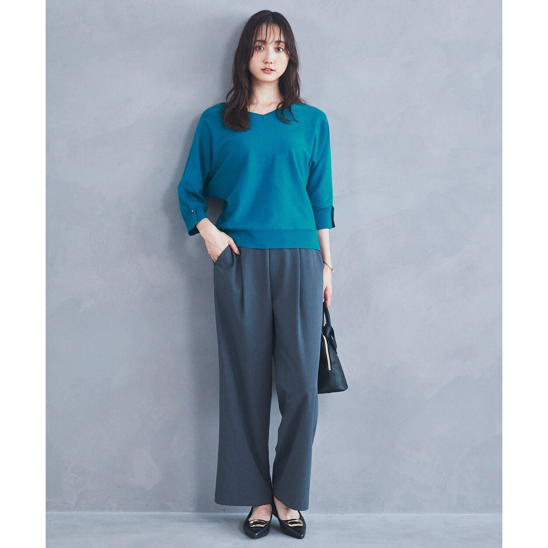 THE SHOP TK「【二の腕カバー/毛玉になりにくい/前後2WAY】袖スリットドルマンニット/洗える」|ニット・セーター|