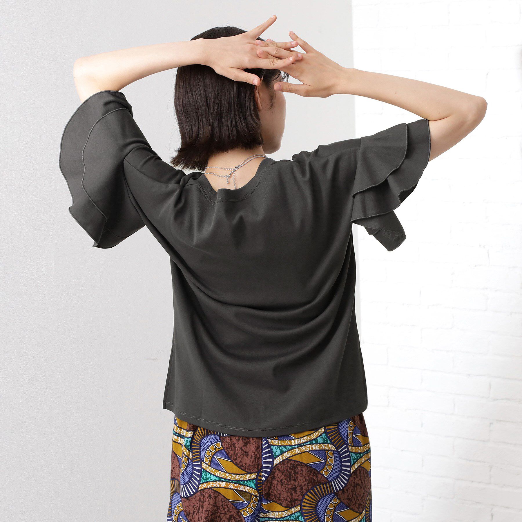 THE SHOP TK「【汗染み防止】袖フリルTシャツ【UVカット/洗濯機OK】」|Tシャツ・カットソー|