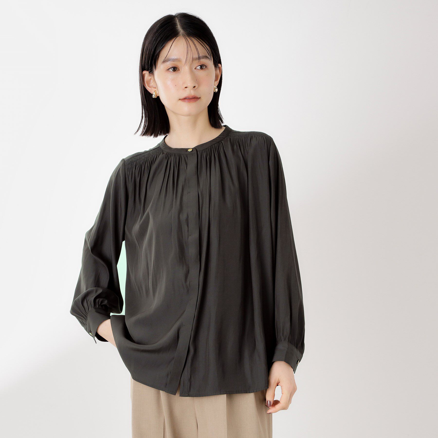 THE SHOP TK「ヴィンテージサテンギャザーシャツ」|シャツ・ブラウス|スミクロ(018)