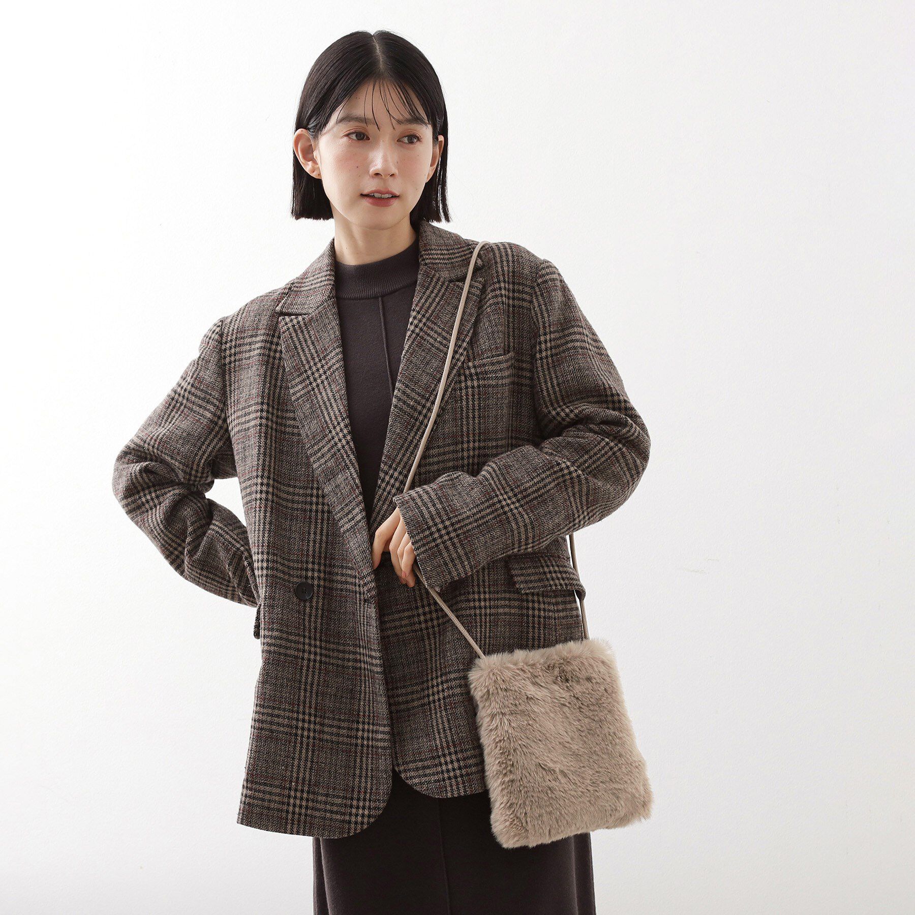 THE SHOP TK「フェイクファーショルダーミニバッグ」|ショルダー・メッセンジャー|グレージュ(050)