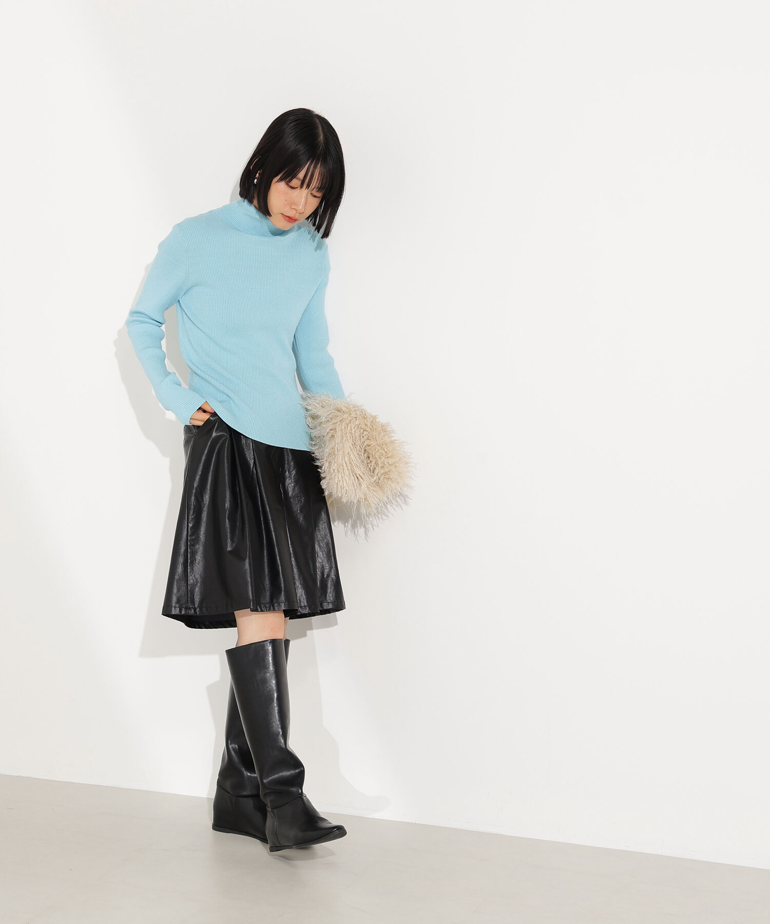  「ベーシックタートルネックニット」|ニット・セーター|