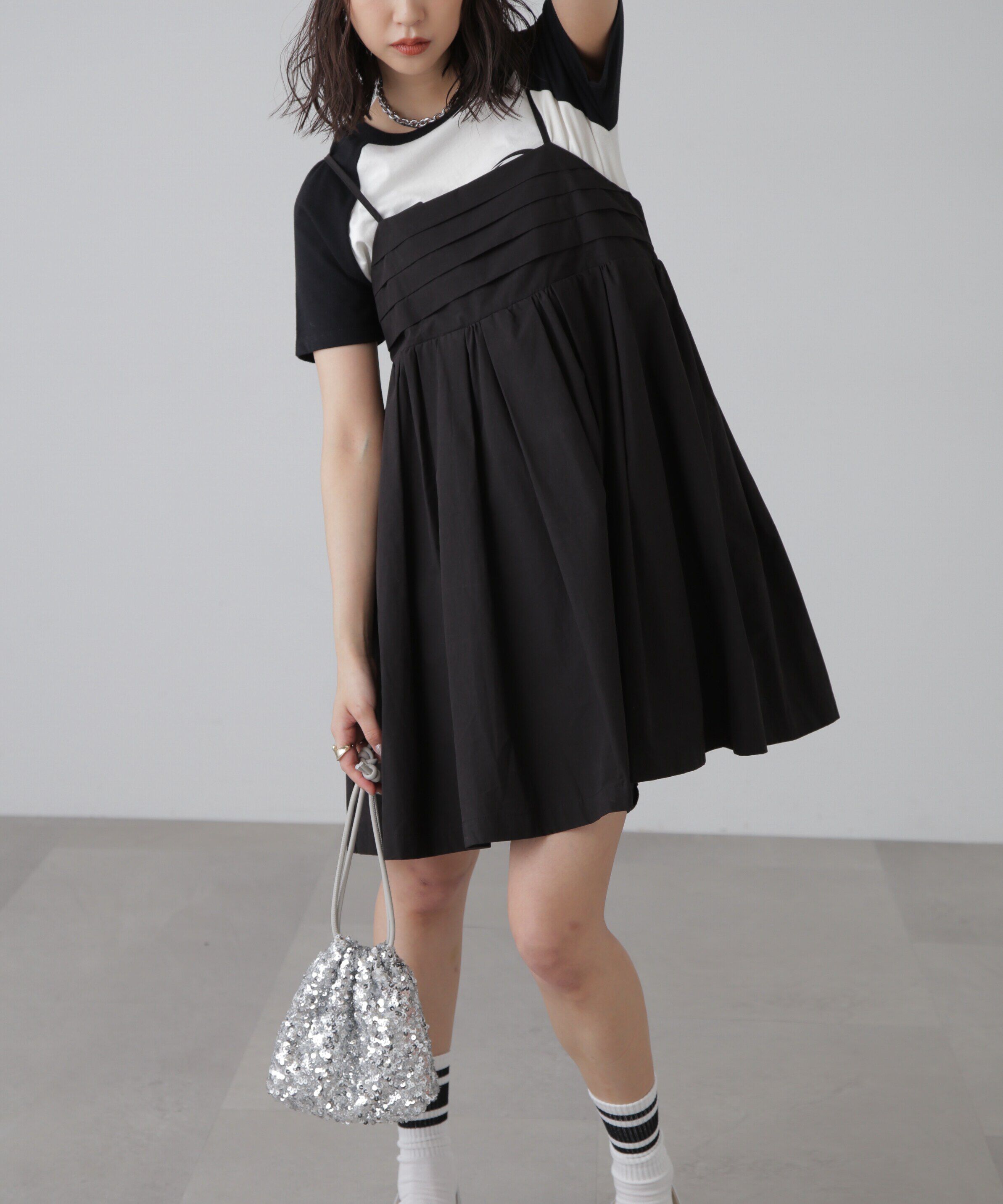  「コットンタックデザインミニキャミソールワンピース」|ワンピース|