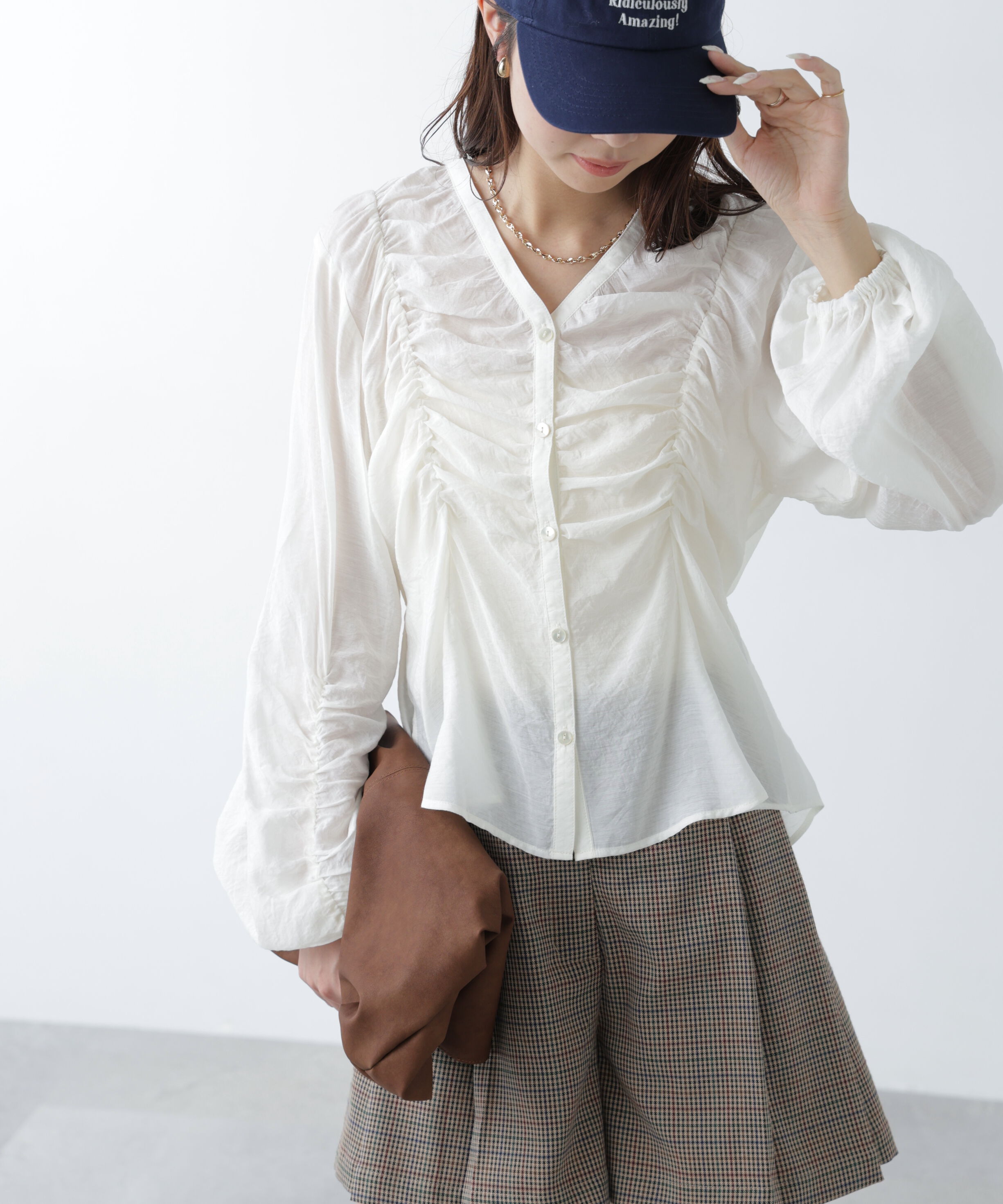  「Ｖネックシャーリングブラウス」|シャツ・ブラウス|