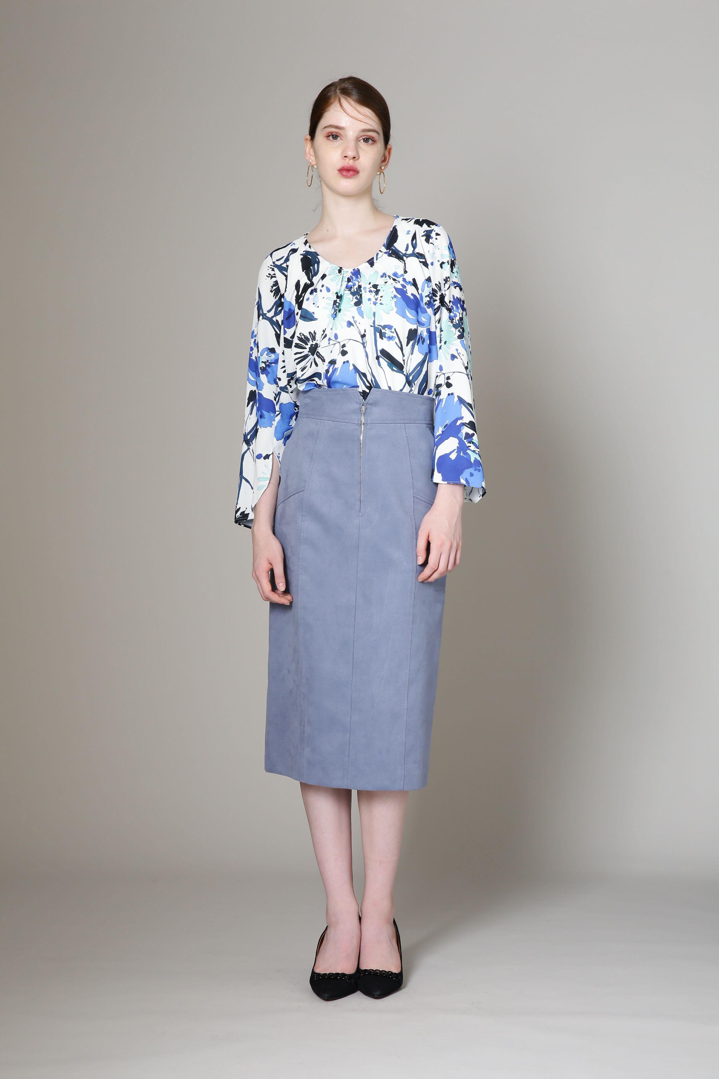  「[WEB限定商品] [URBAN PRECIOUS] ブラッシュフラワープリントブラウス」|シャツ・ブラウス|