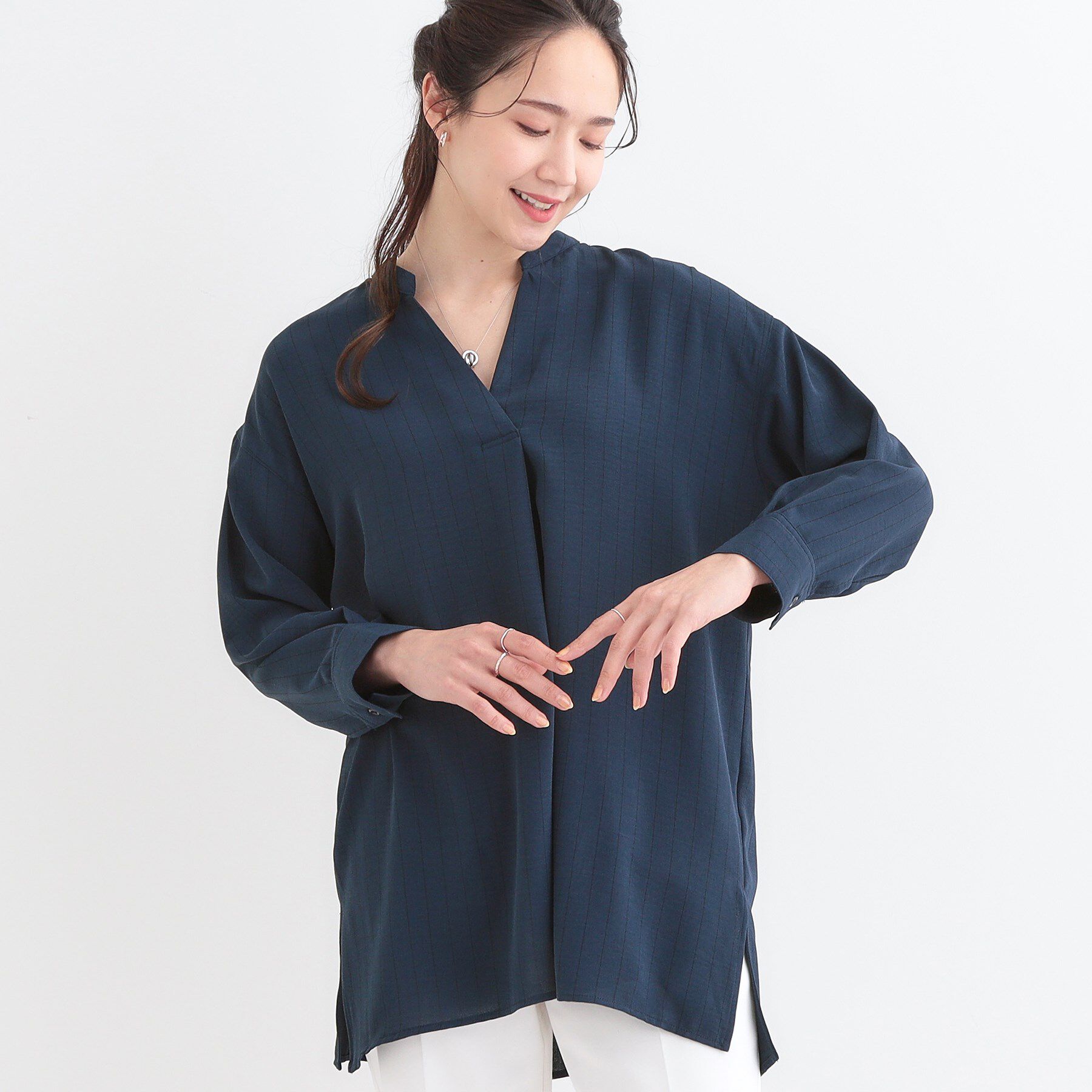 SHOO･LA･RUE「【洗える/S-LL】さらさらタッチが心地よい ゆったりチュニック」|チュニック|ネイビー(094)