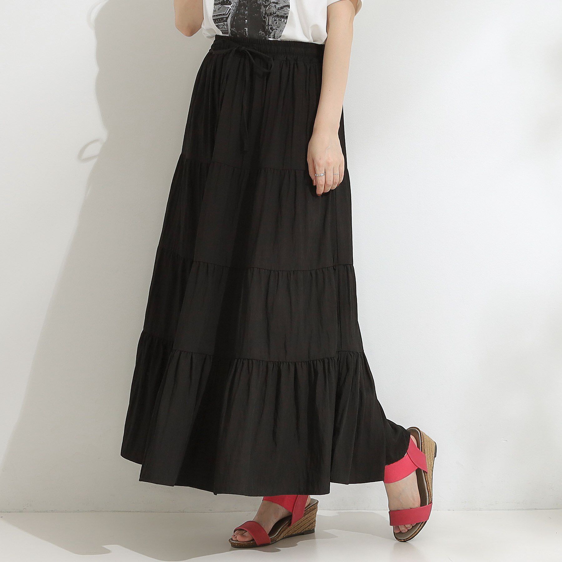 SHOO･LA･RUE「【洗える/S-LL】微光沢で華やかなティアードスカート」|スカート|
