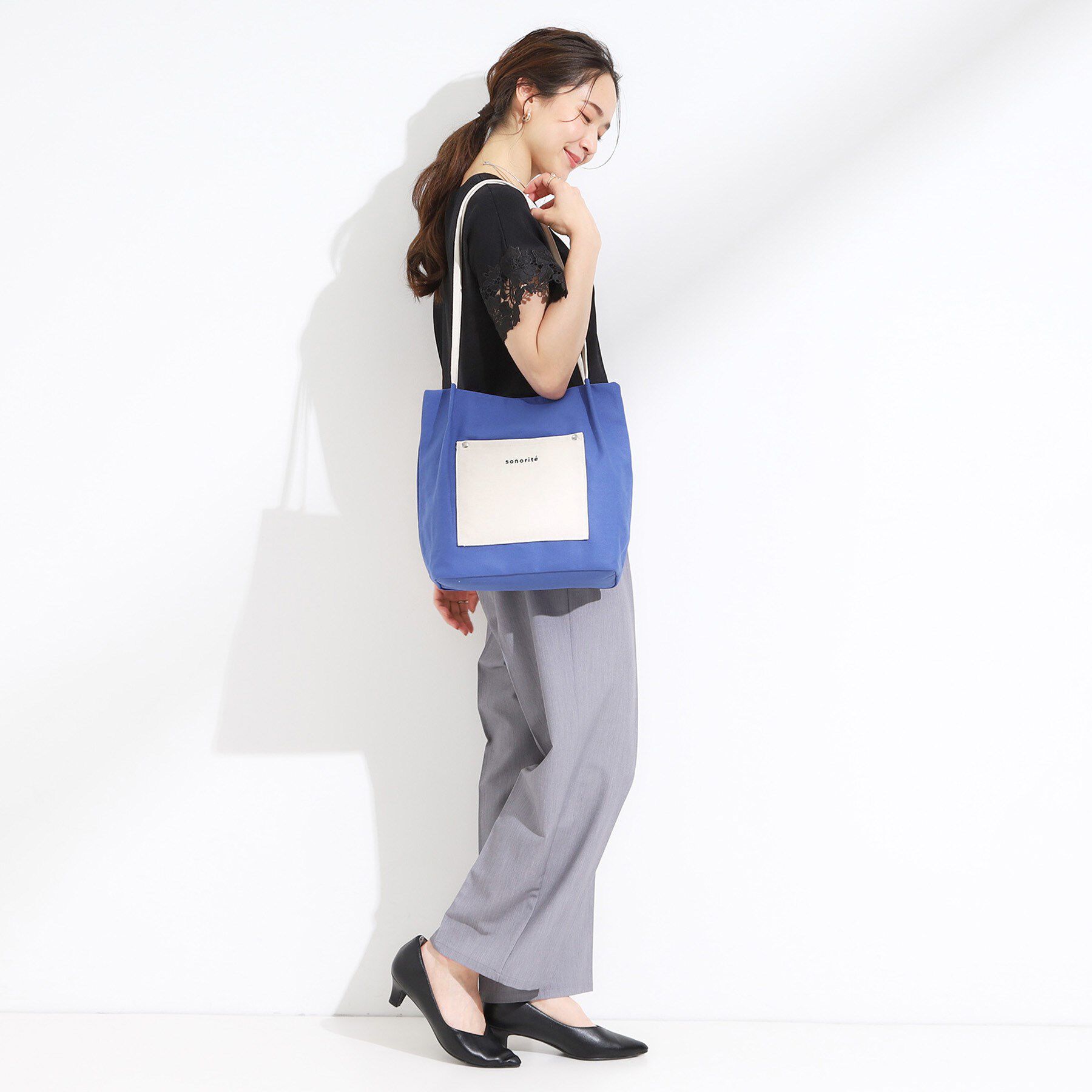 SHOO･LA･RUE「シンプルだから使いやすい つまみハンドル帆布トートバッグ」|トートバッグ|