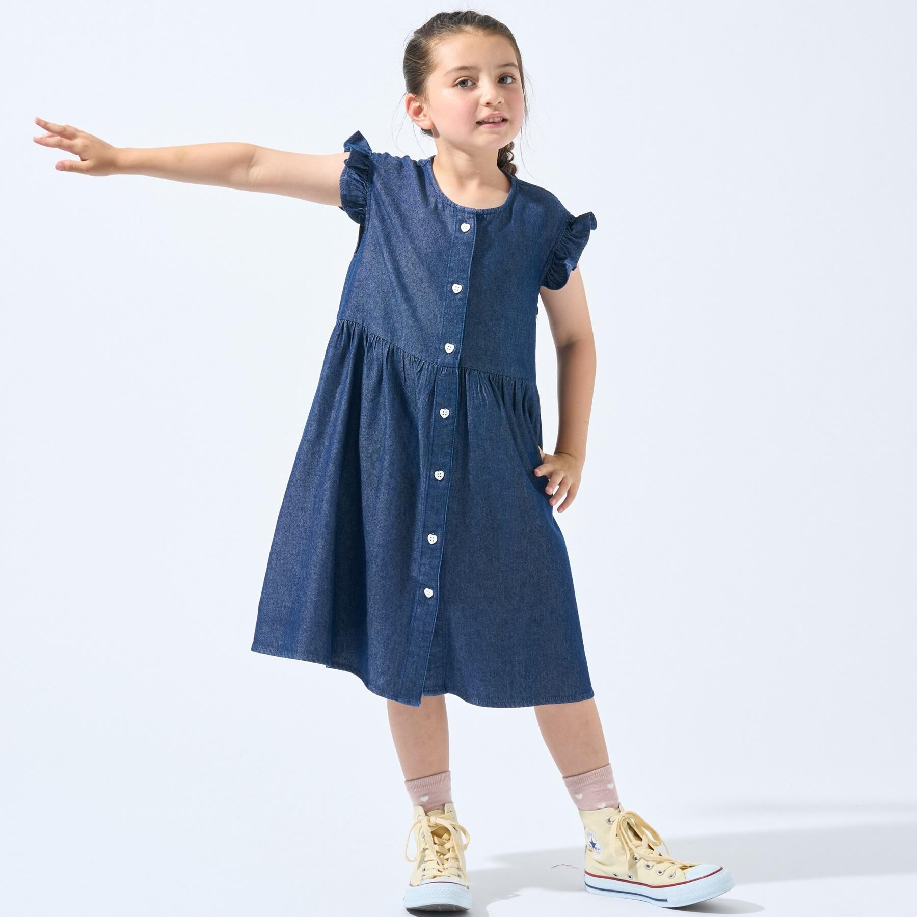 SHOO･LA･RUE「【100-150cm/ひんやり】ハートボタンデニムワンピース」|ワンピース|