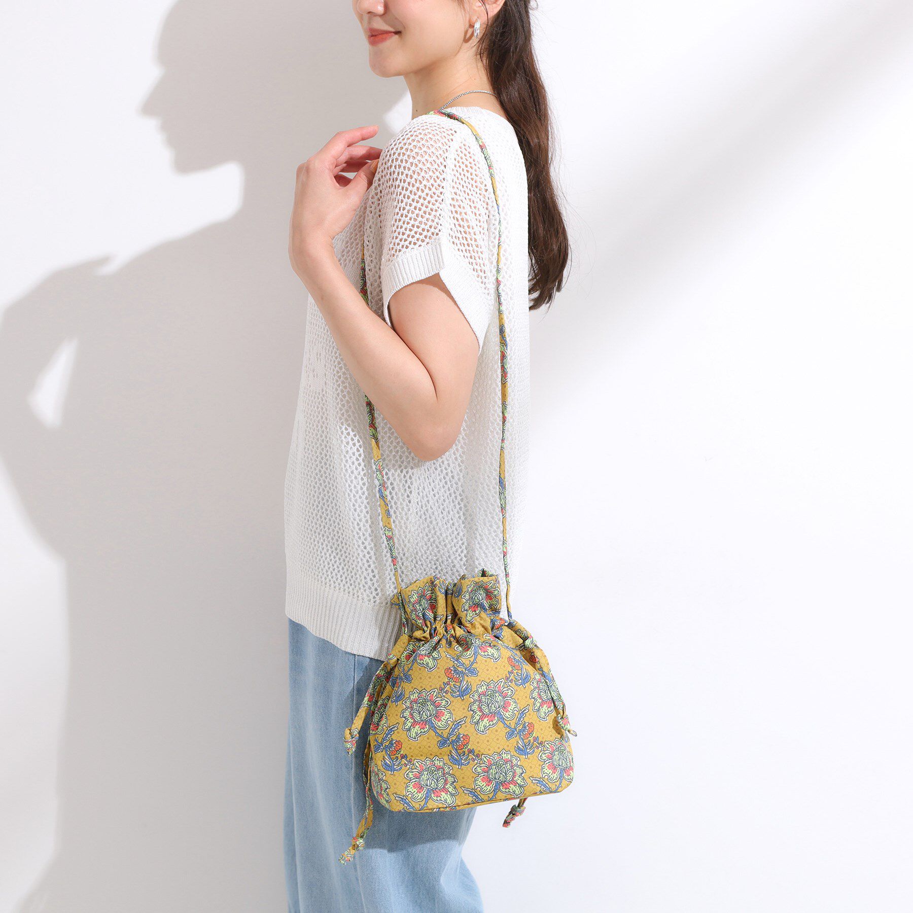 SHOO･LA･RUE「ころんとしたフォルムが魅力 ラタプリント 巾着ショルダーバッグ」|ショルダー・メッセンジャー|