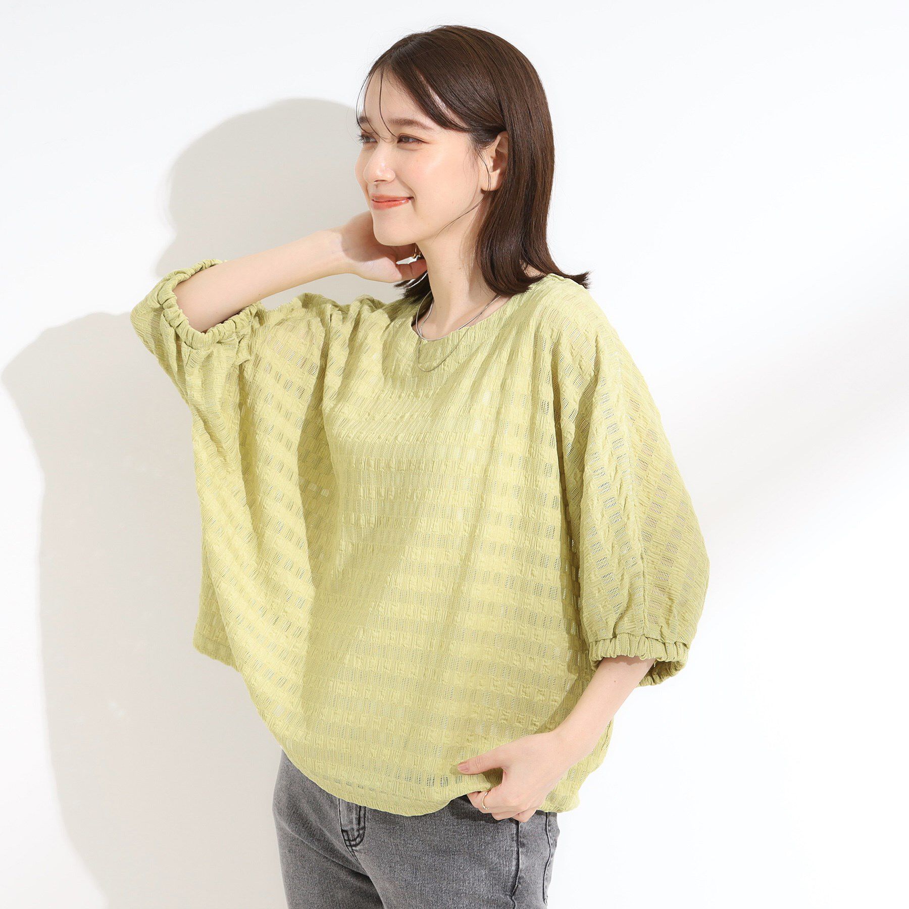 SHOO･LA･RUE「【S-LL】涼やかで好印象 シアーチェック ドルマントップス」|Tシャツ・カットソー|