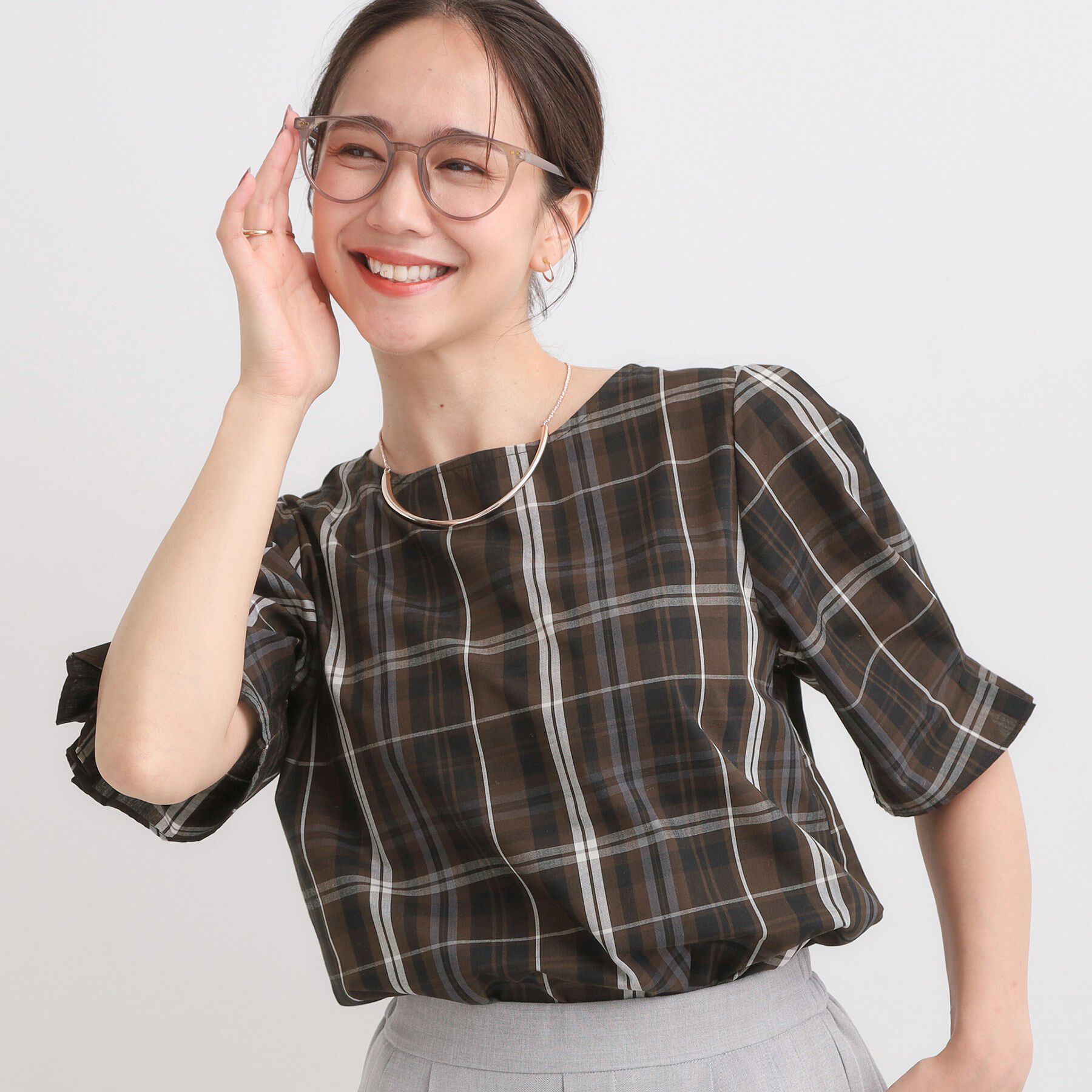 SHOO･LA･RUE「【S-LL/5分袖】お袖タックできれいに魅せる 大人のフェミニンブラウス」|シャツ・ブラウス|ブラック(219)