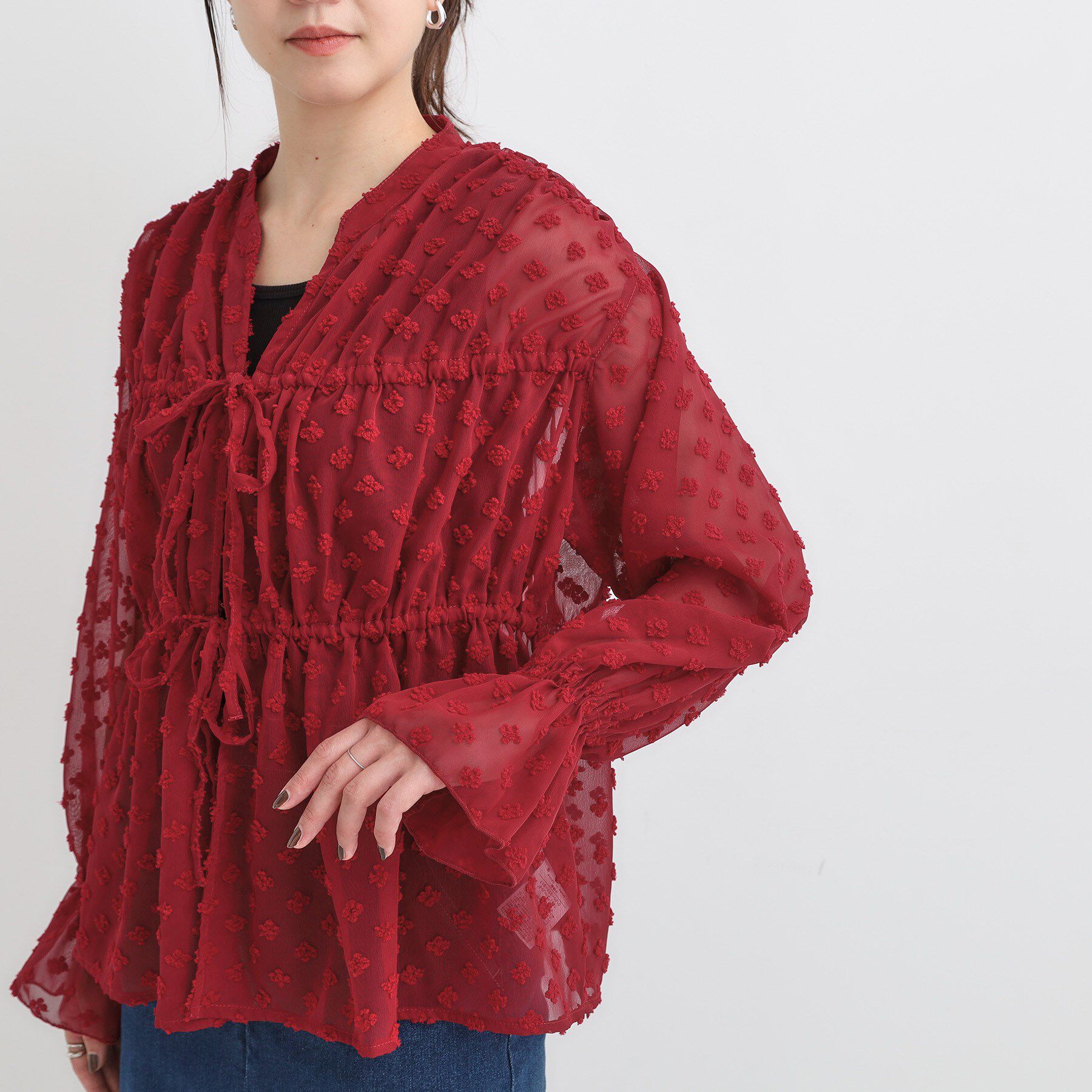 SHOO･LA･RUE「華やかにさをプラスする シアードビー シャーリングブラウス」|シャツ・ブラウス|