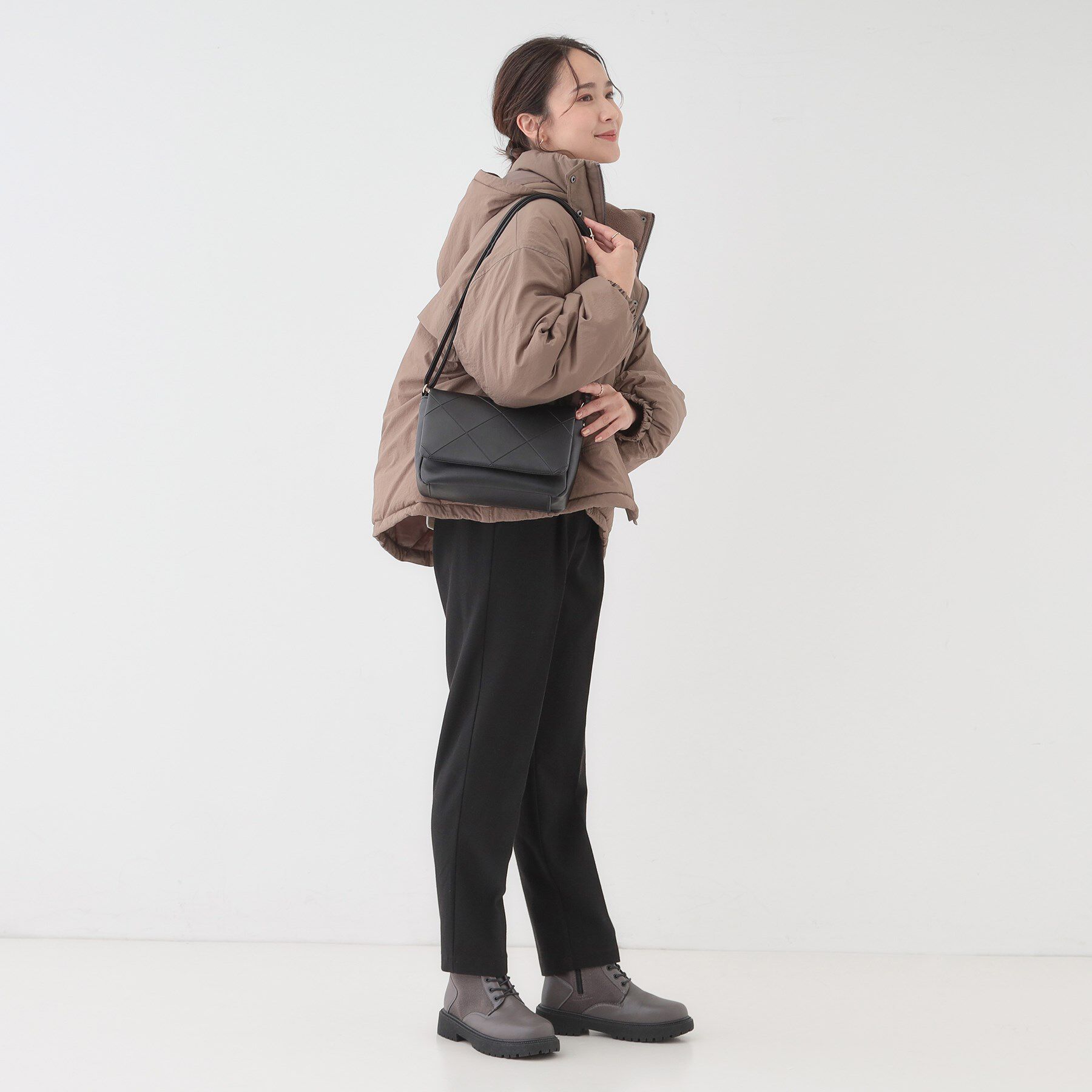 SHOO･LA･RUE「バイアスチェック型押しショルダー」|ショルダー・メッセンジャー|