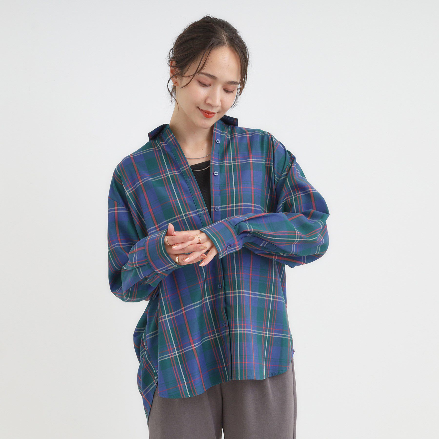 SHOO･LA･RUE「【洗濯機可/S-LL】程よいゆとりと抜け感 大人のチェックシャツ」|シャツ・ブラウス|