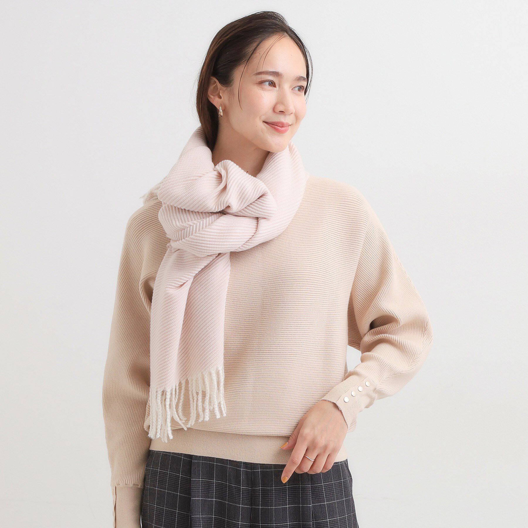 SHOO･LA･RUE「無地プリーツストール」|ストール|