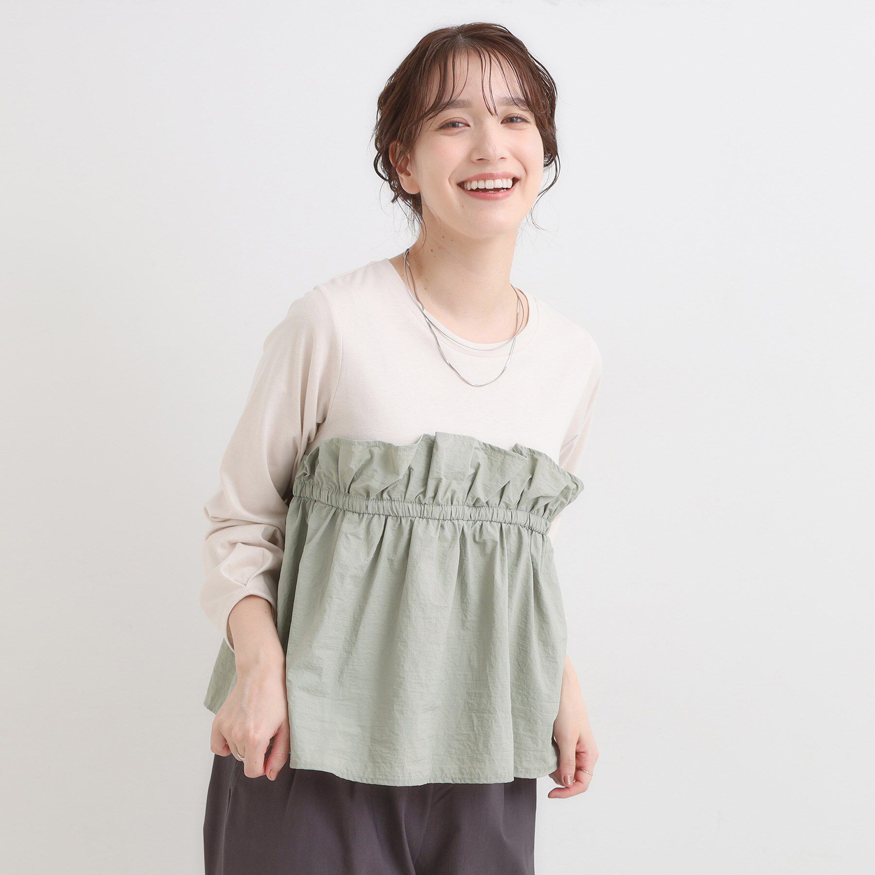 SHOO･LA･RUE「【洗濯機可/S-LL】1枚で華やか フリルドッキングトップス」|Tシャツ・カットソー|