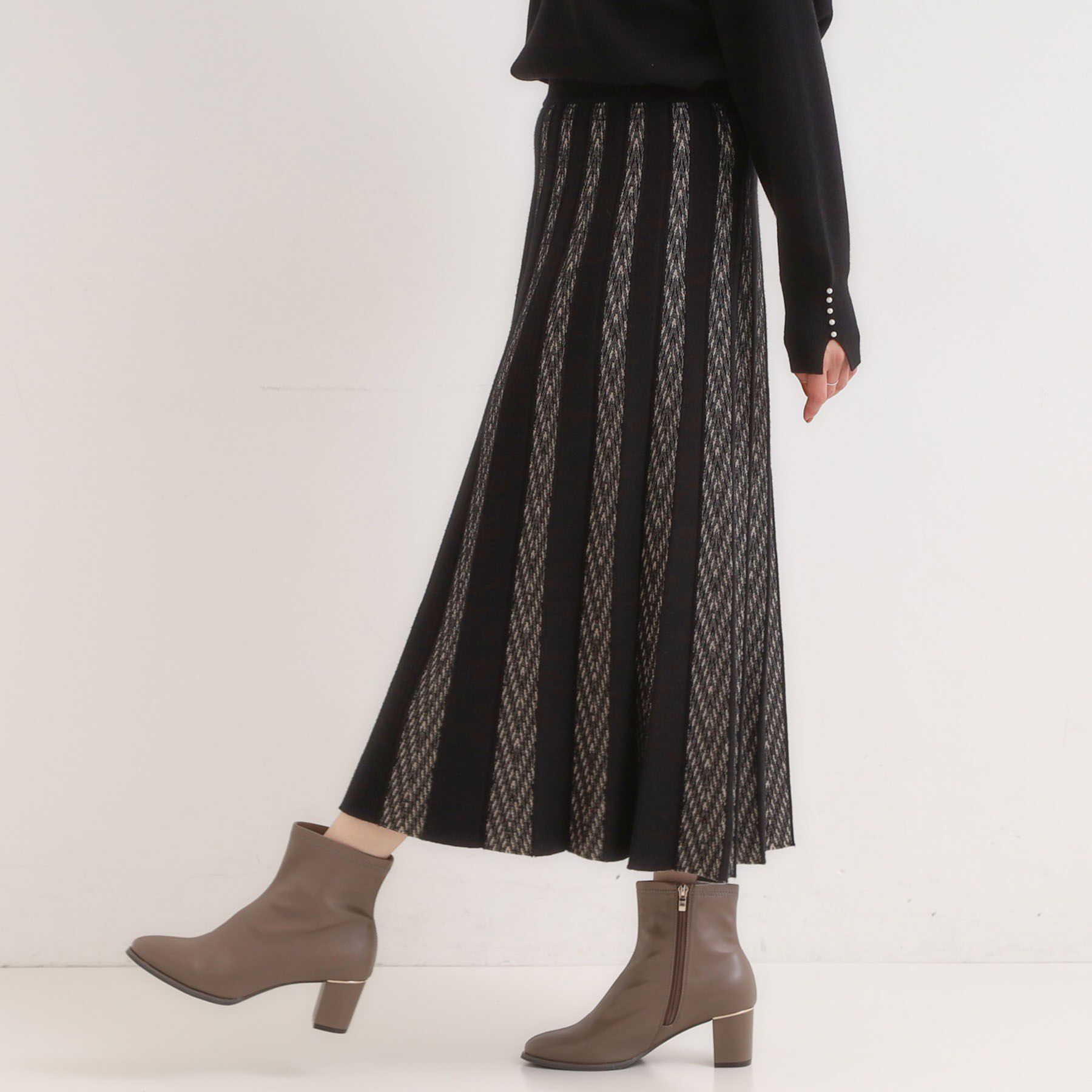 SHOO･LA･RUE「【高レビュー/セットアップ可】女性らしさ際立つ 洗えるもちもちニットスカート」|スカート|