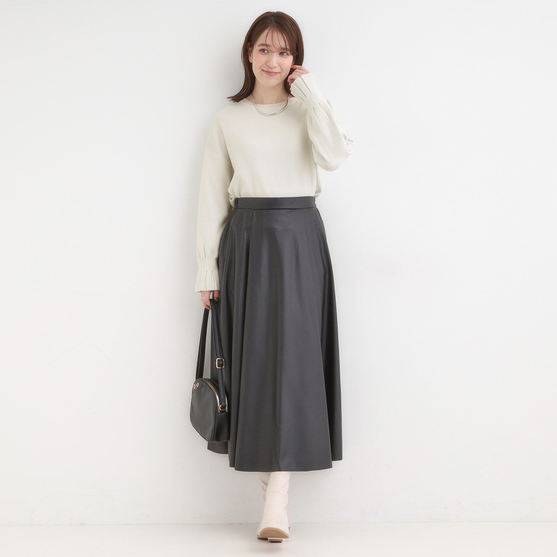 SHOO･LA･RUE「【S-LL】お袖タックが女性らしさをプラス 華やかラメニット」|ニット・セーター|