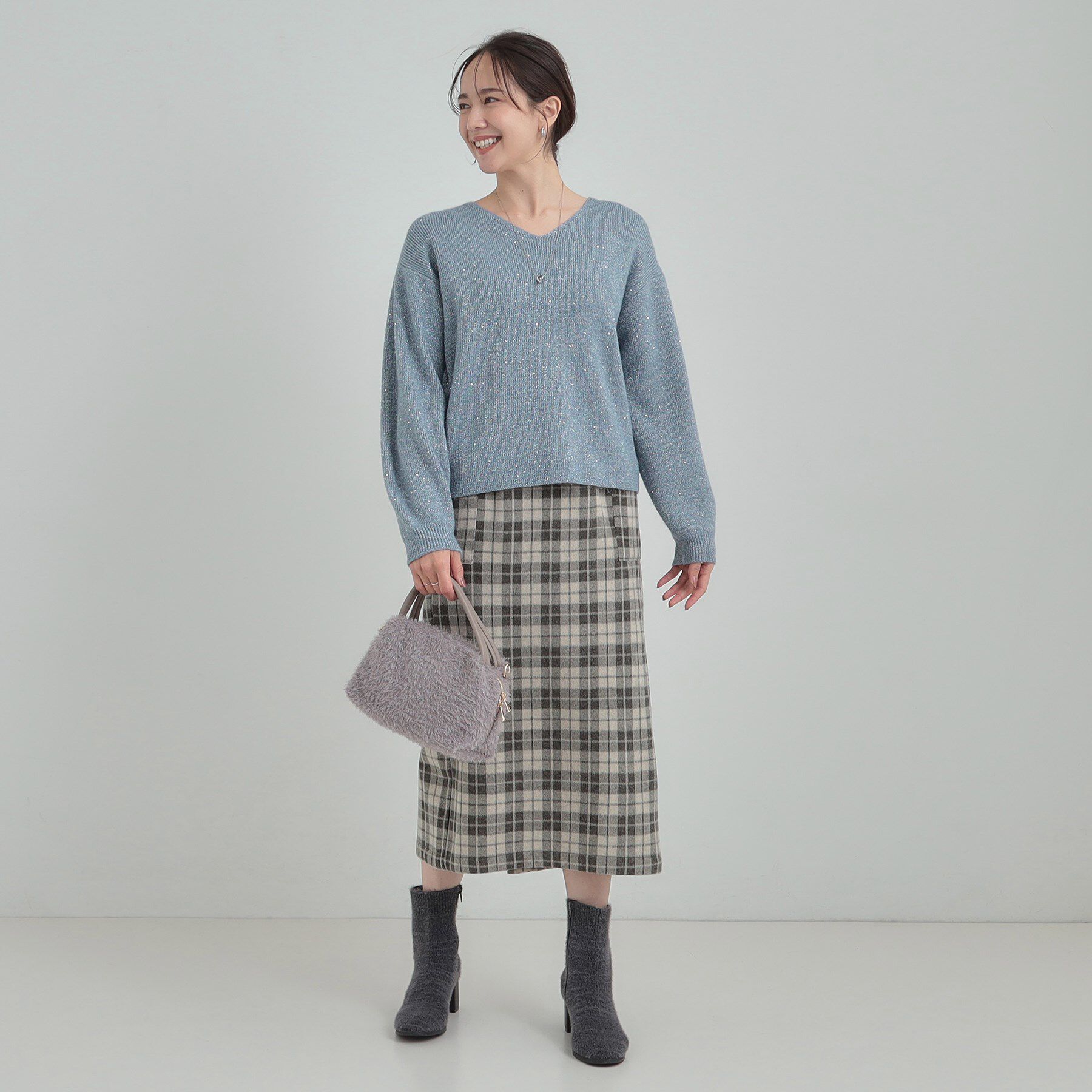 SHOO･LA･RUE「【S-LL】きらっと華やぐ　大人のスパンコールニット」|ニット・セーター|