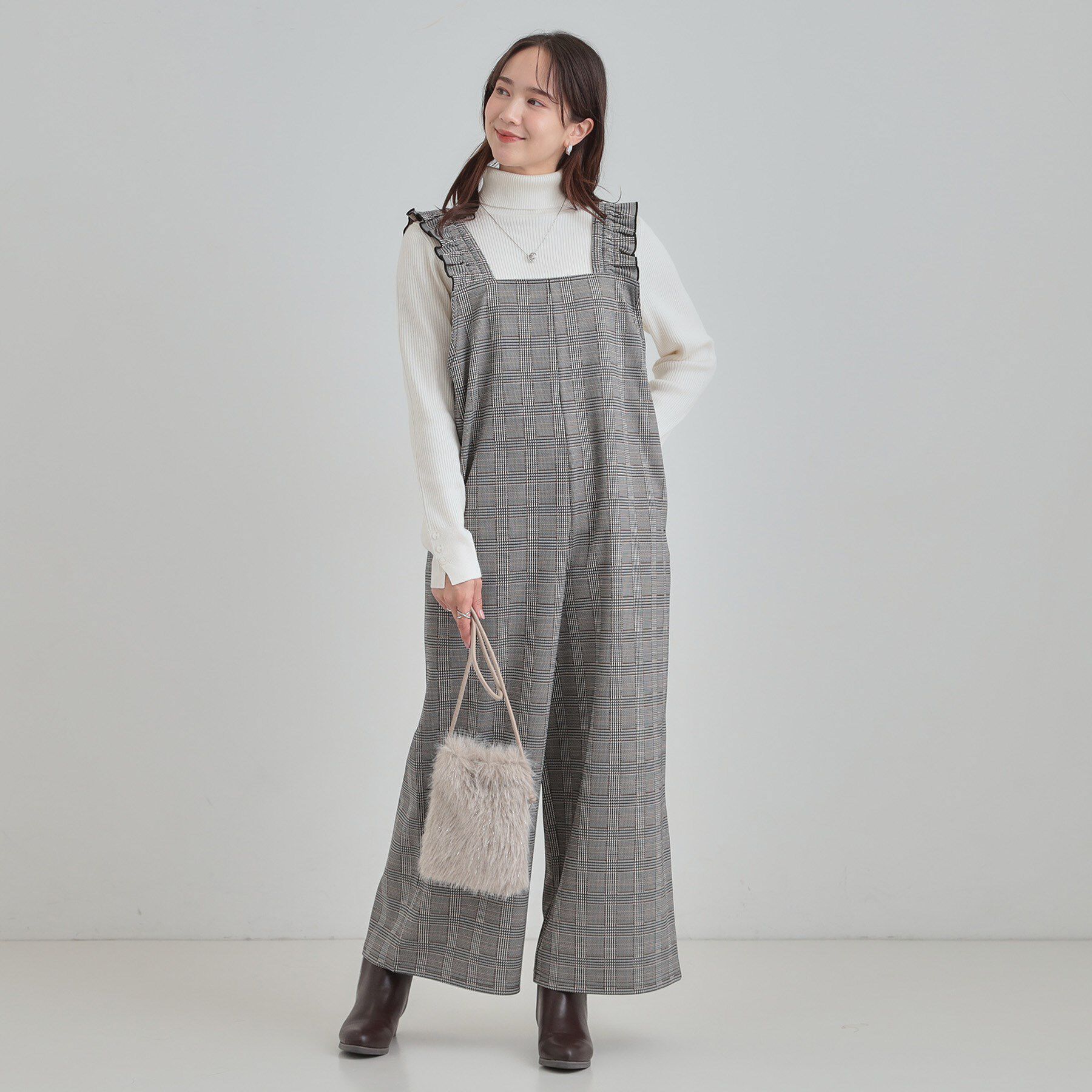 SHOO･LA･RUE「【あったか】大人のための チェック柄フリルサロペット」|オールインワン|