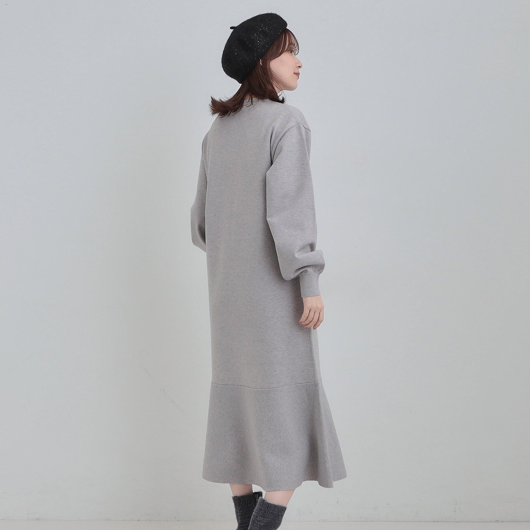 SHOO･LA･RUE「スタイルがすっきりに見える 裾マーメイドニットワンピース」|ワンピース|