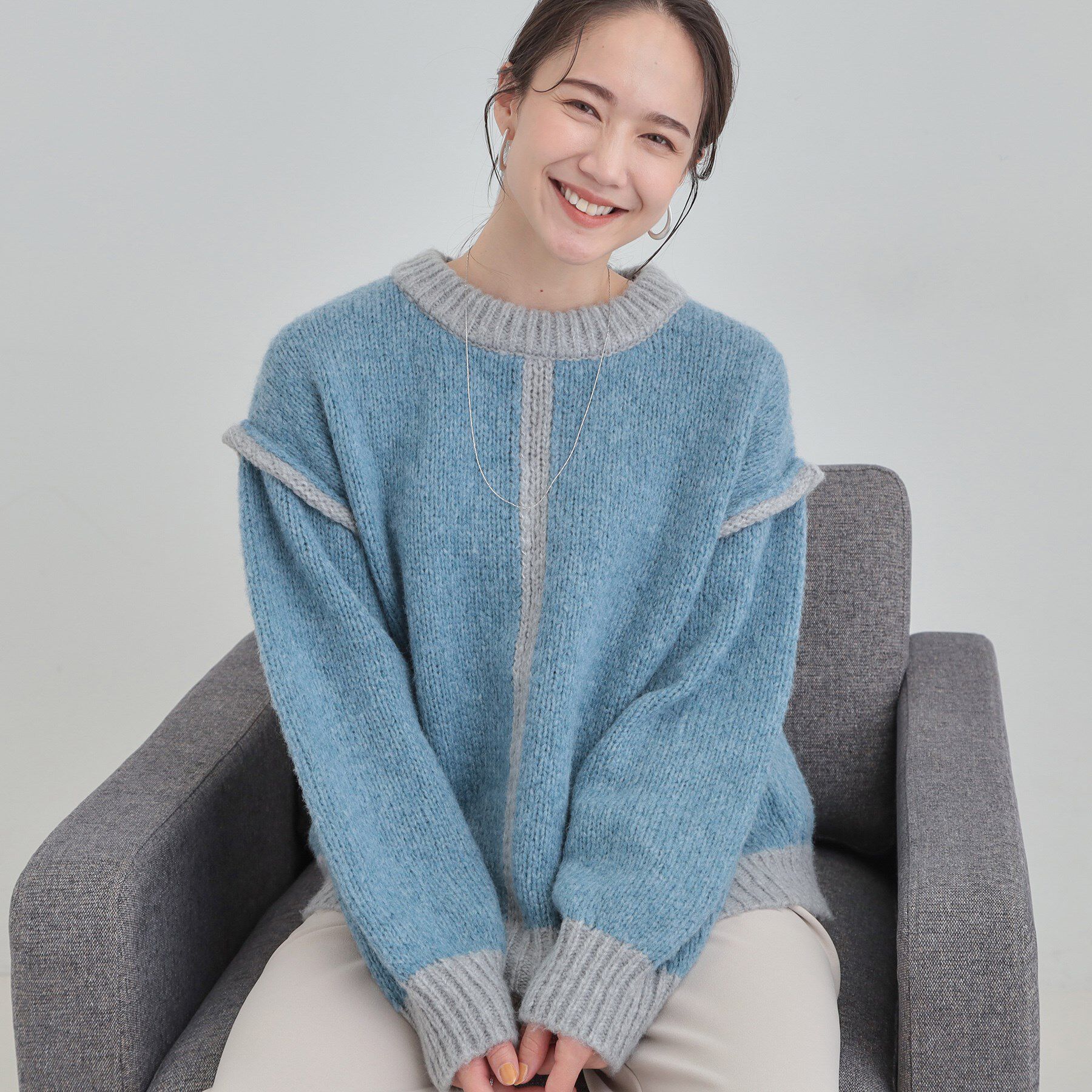 SHOO･LA･RUE「【S-LL】配色デザインがポイント ざっくり編みゆるニット」|ニット・セーター|ブルー(591)